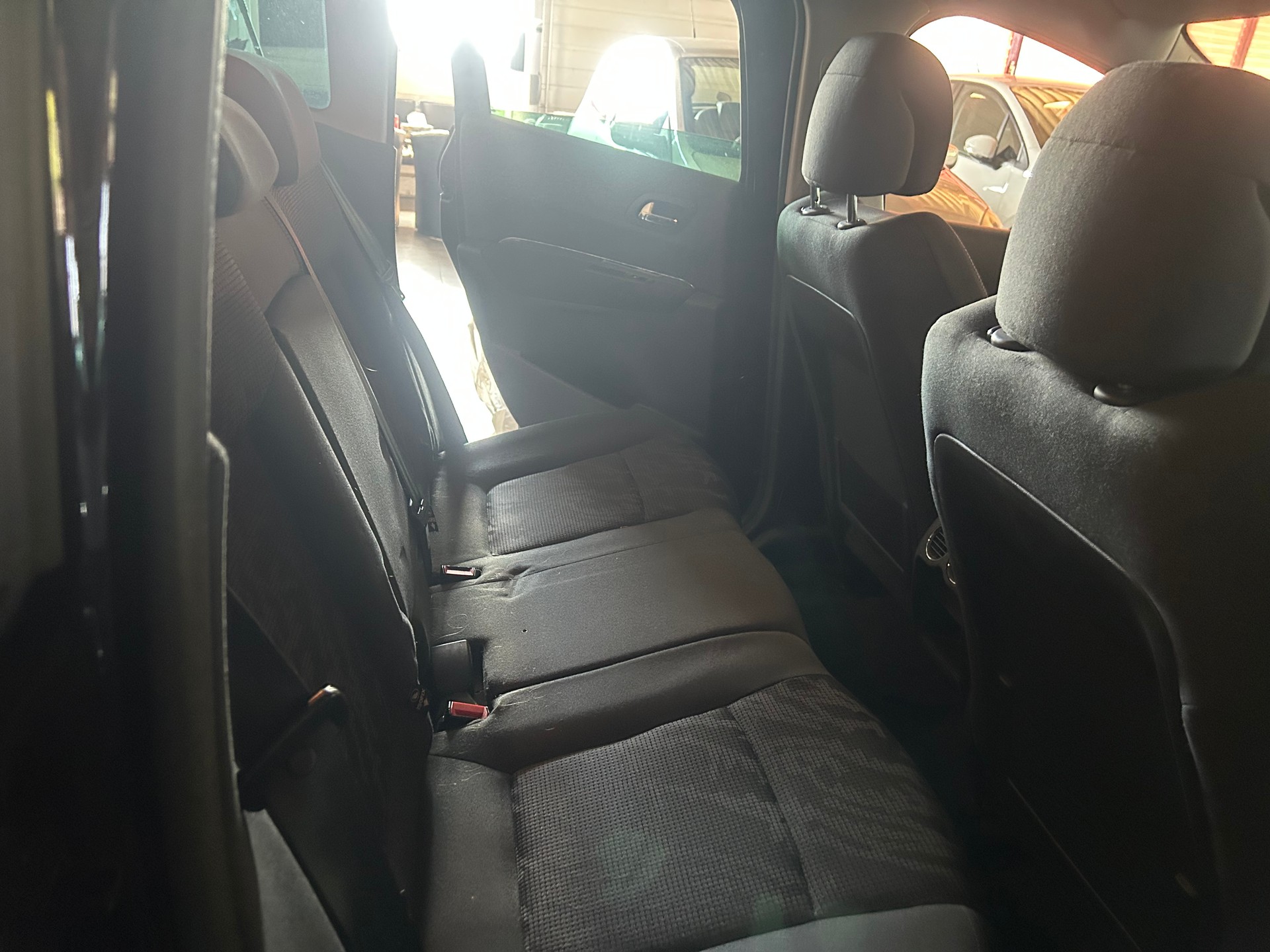 PEUGEOT 3008 1.6 16V T Platinum-image-13