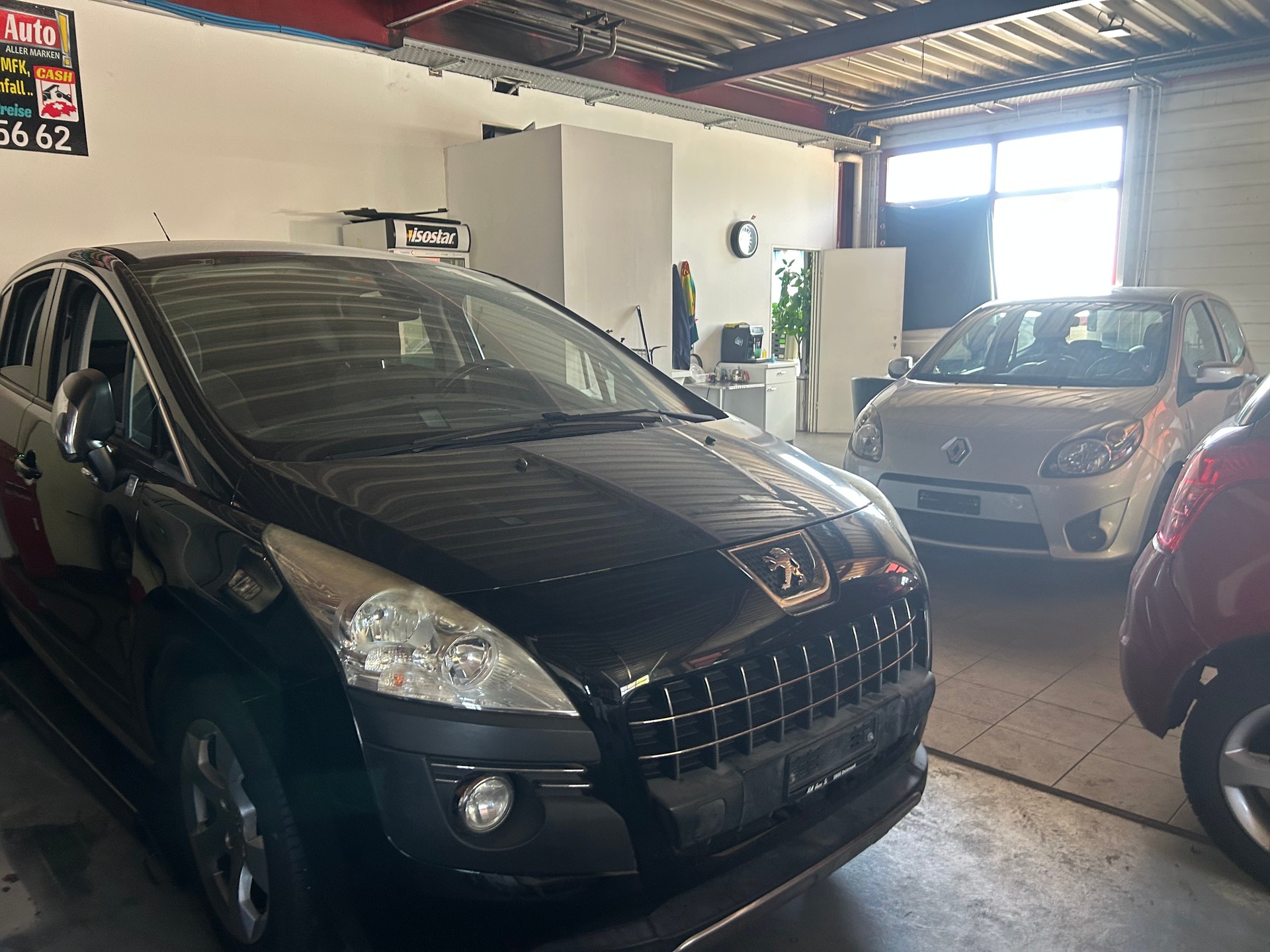 PEUGEOT 3008 1.6 16V T Platinum-image-2
