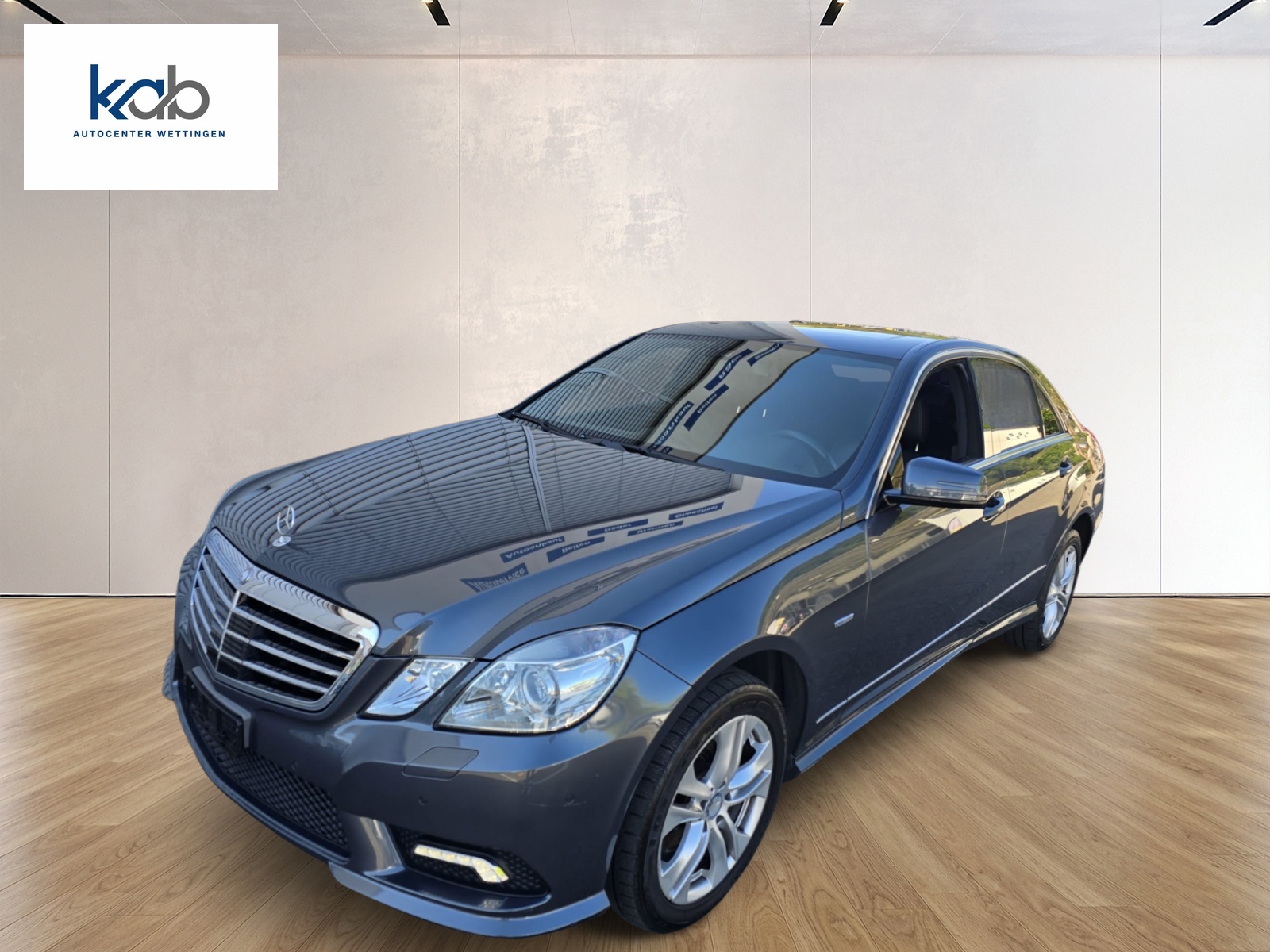 MERCEDES-BENZ E 350 CGI BlueEfficiency 7G-Tronic-image-0