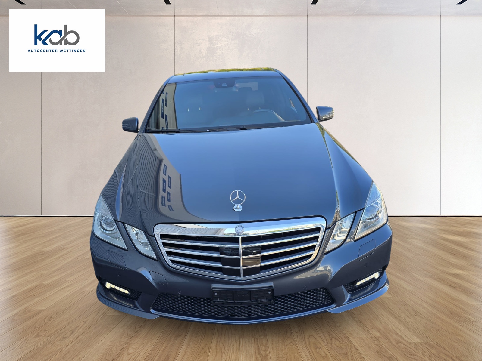 MERCEDES-BENZ E 350 CGI BlueEfficiency 7G-Tronic-image-1