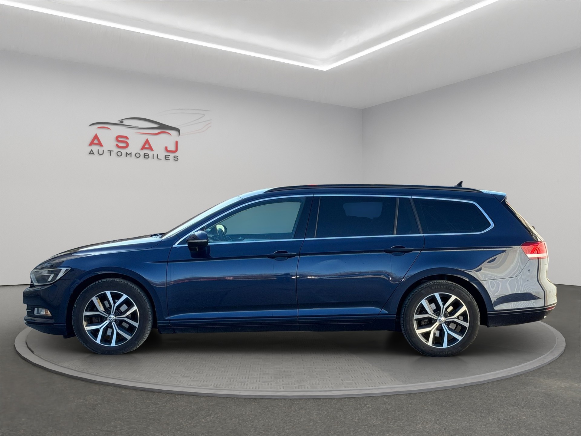 VW Passat Variant 2.0 TDI BMT Comfortline DSG-image-3