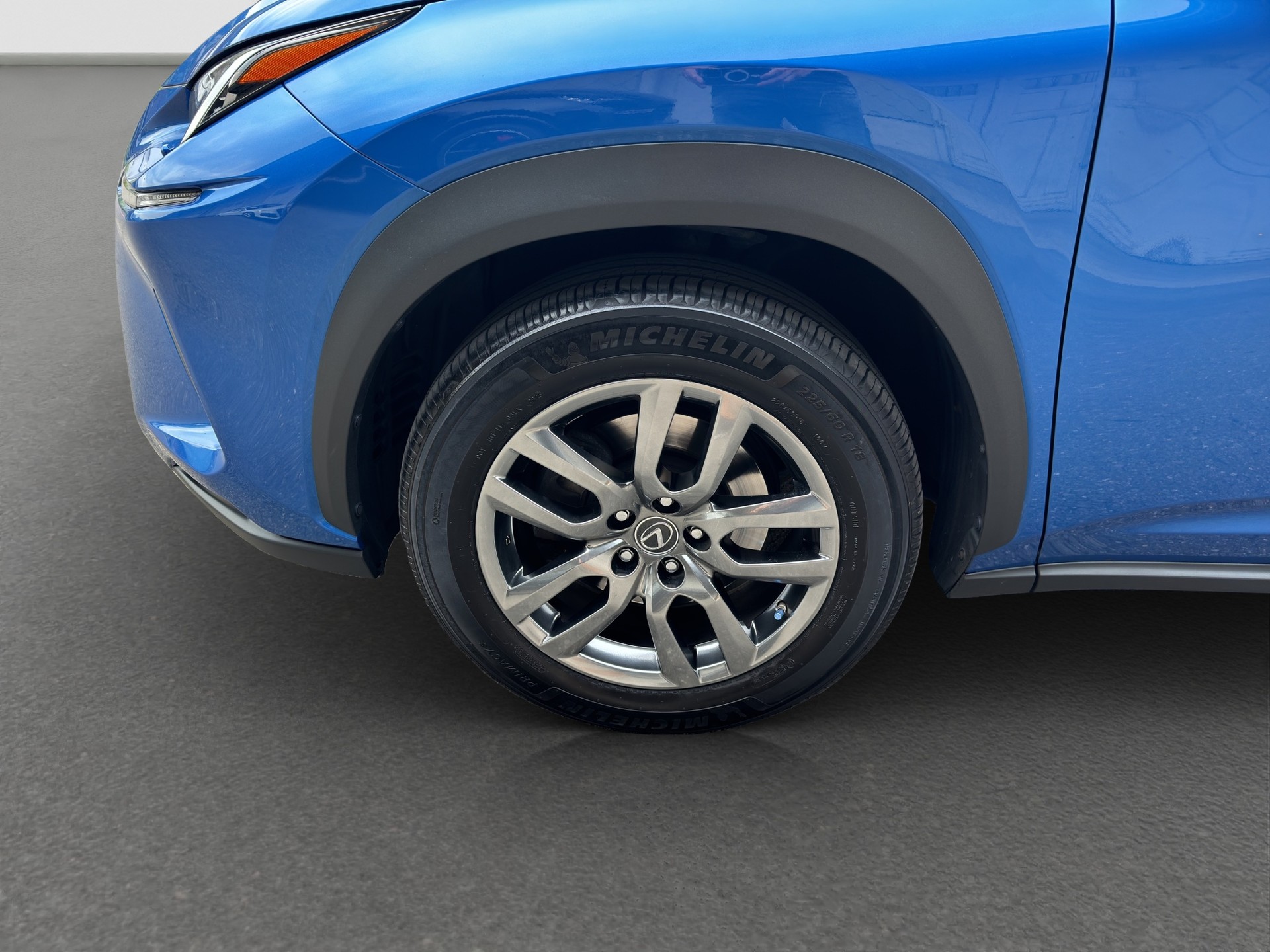 LEXUS NX 300h Comfort E-Four Automatic-image-15