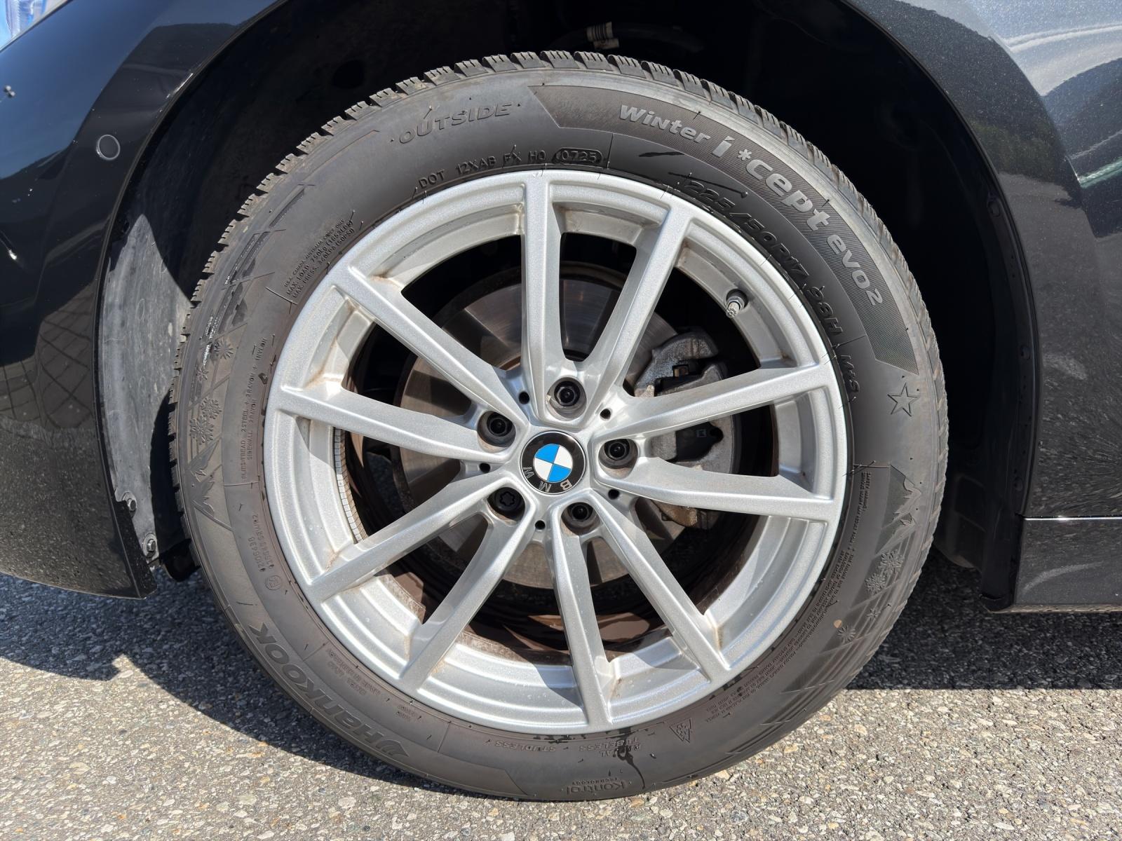 BMW 320d xDrive 48V Touring Steptronic M Sport (CH)-image-8