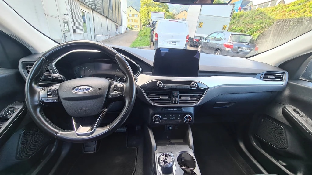 FORD Kuga 1.5 TDCi Cool & Connect 2WD Automat ** Gr-Navi ** Sitzheizung ** Abstandsregelsysteme ** Neues Modell 2022 **-image-9