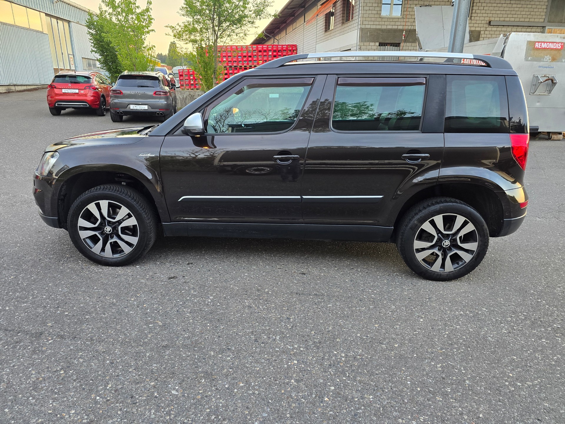 SKODA Yeti 2.0 TDI L&K 4x4 DSG-image-6