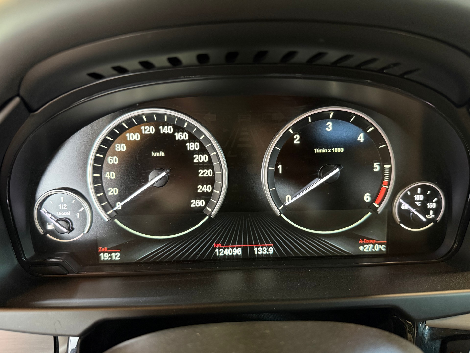 BMW X5 xDrive 40d Steptronic-image-10