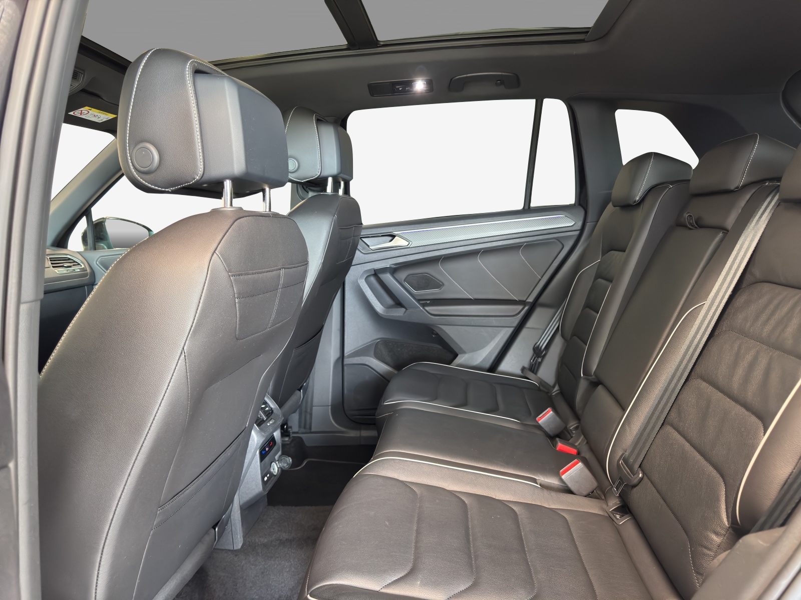 VW Tiguan 1.4TSI PHEV R-Line DSG-image-11