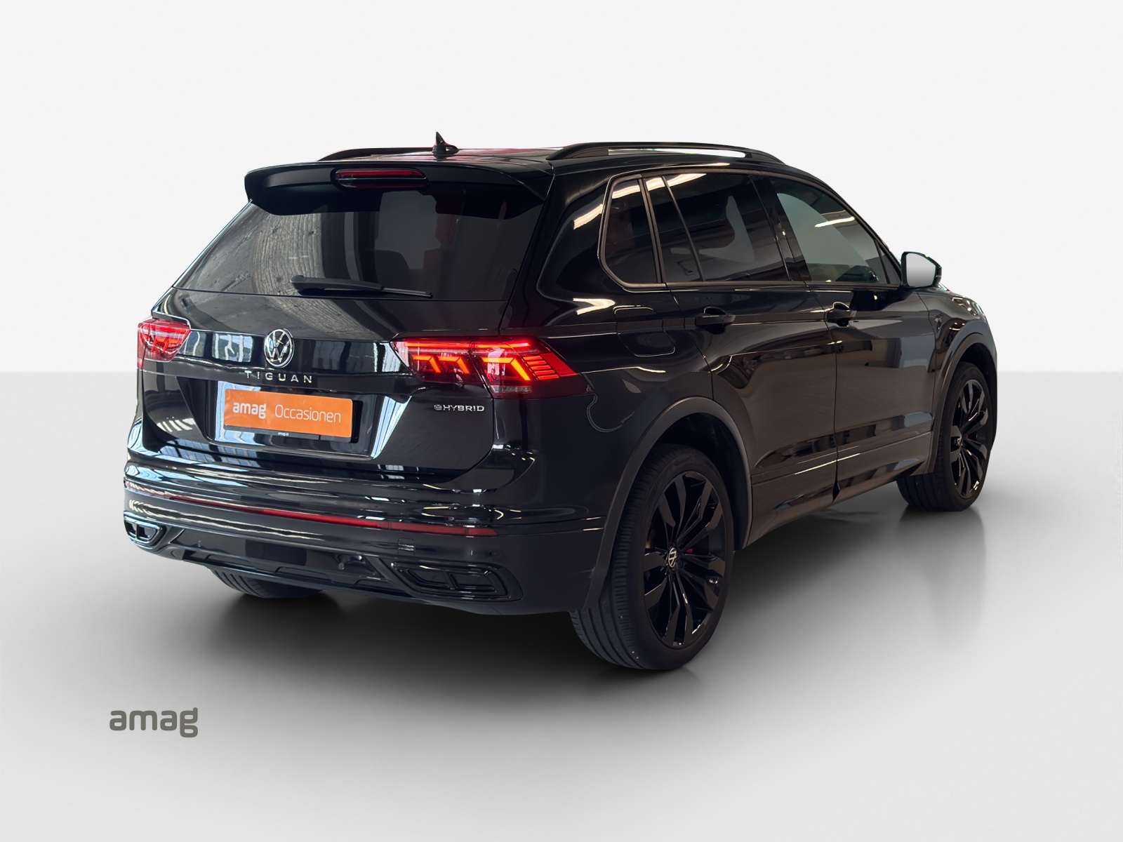 VW Tiguan 1.4TSI PHEV R-Line DSG-image-4