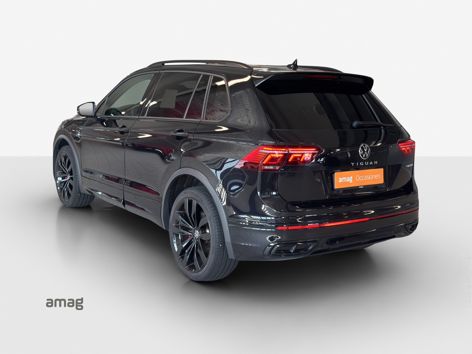 VW Tiguan 1.4TSI PHEV R-Line DSG-image-2