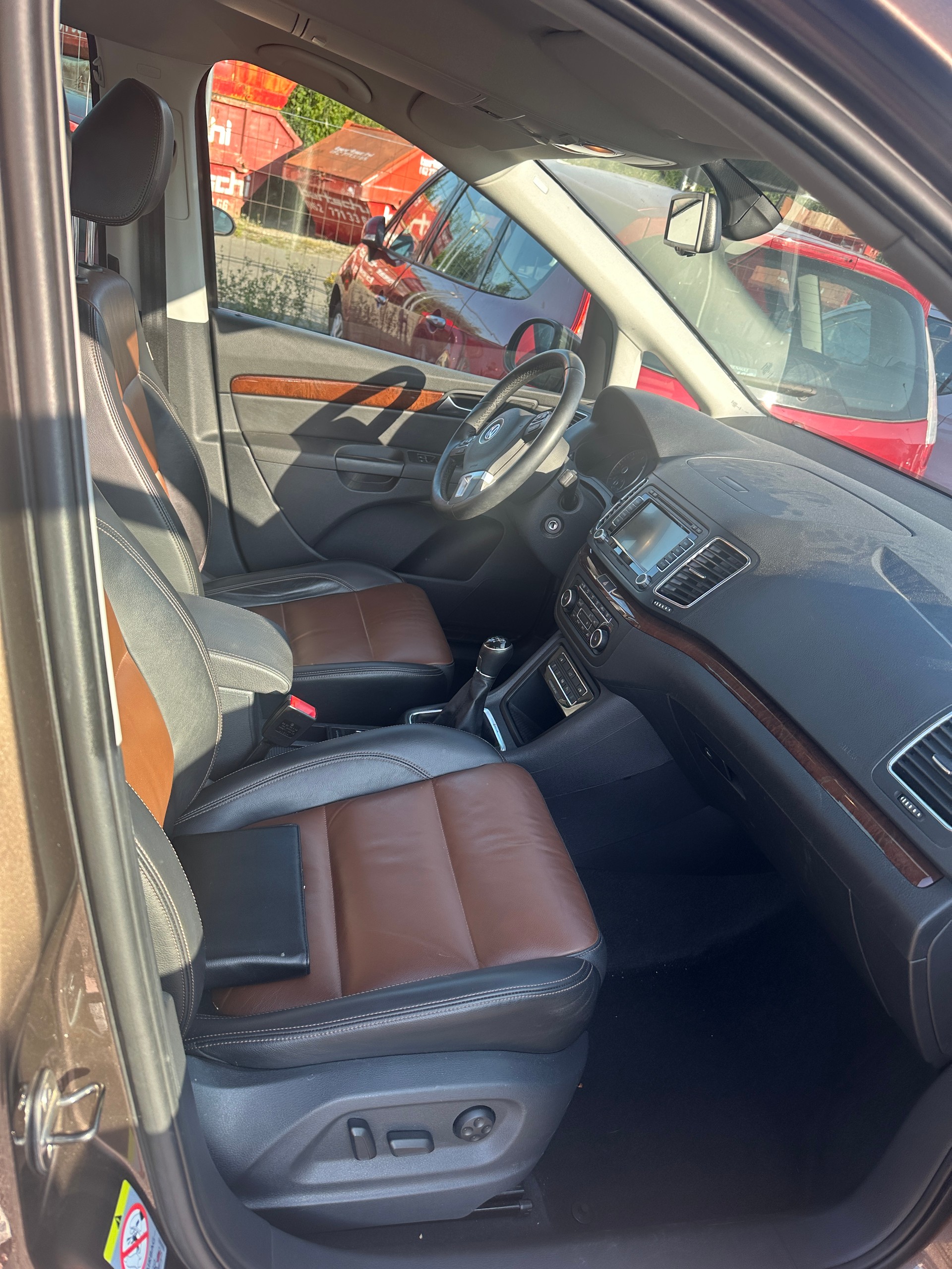 VW Sharan 2.0 TDI BMT Highline 4Motion 7 Plätze-image-4