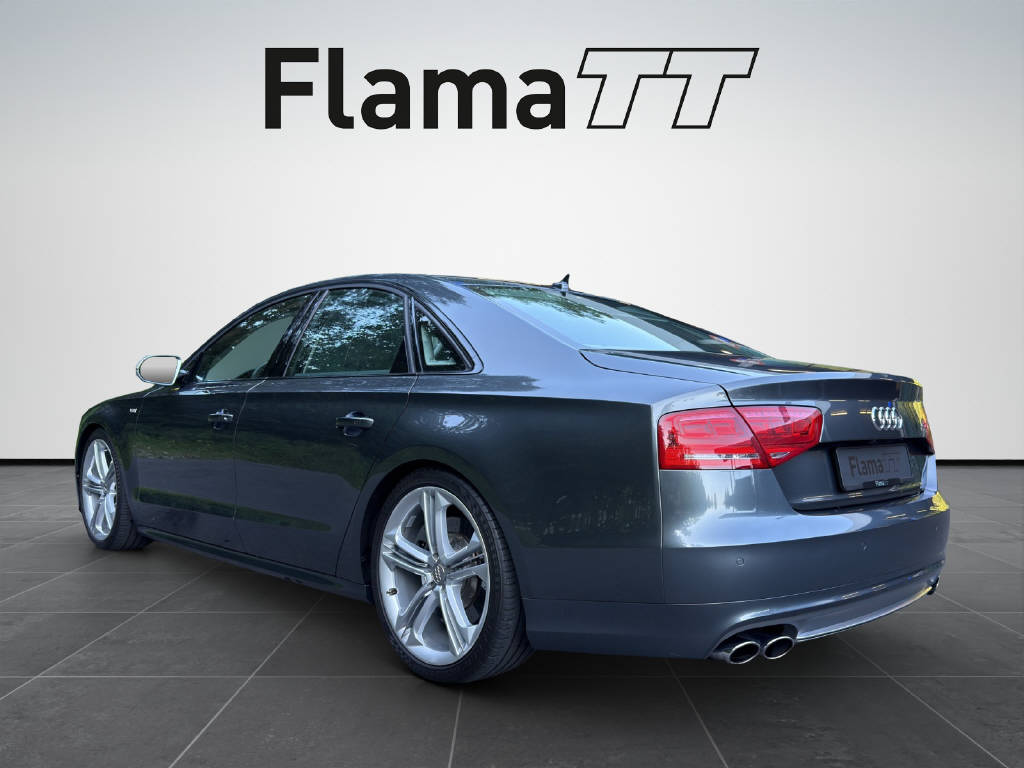 AUDI S8 4.0 V8 TFSI quattro T-Tronic-image-7