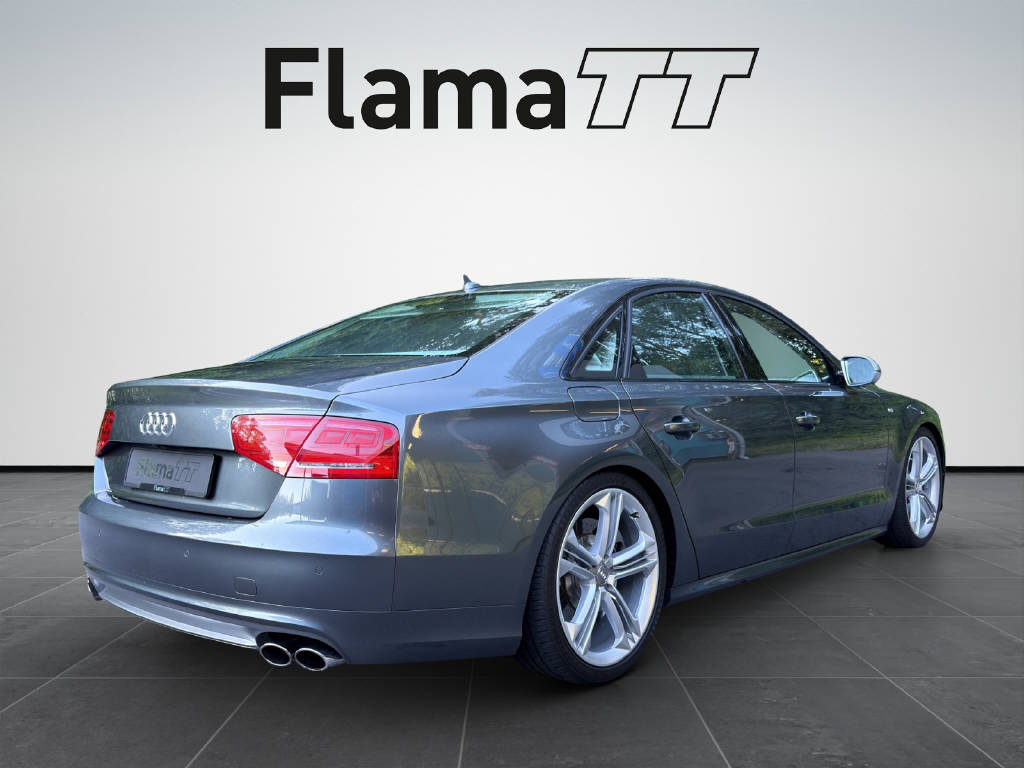 AUDI S8 4.0 V8 TFSI quattro T-Tronic-image-5