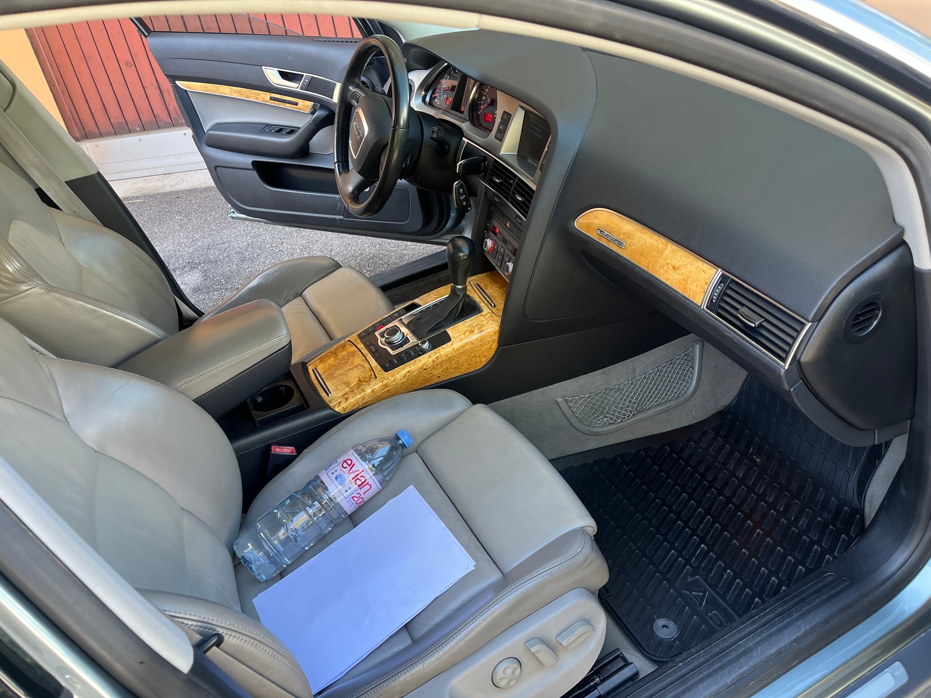 AUDI A6 allroad 3.2 FSI quattro-image-10