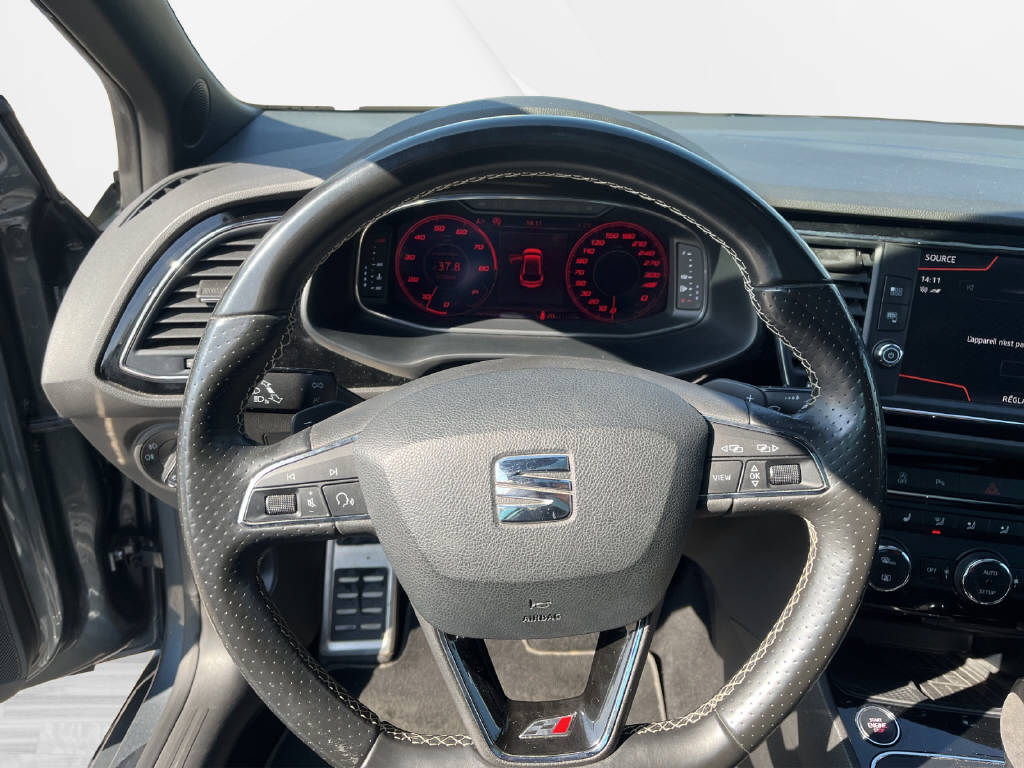 SEAT Leon ST 2.0 TSI 300 Cupra 4Drive DSG-image-5