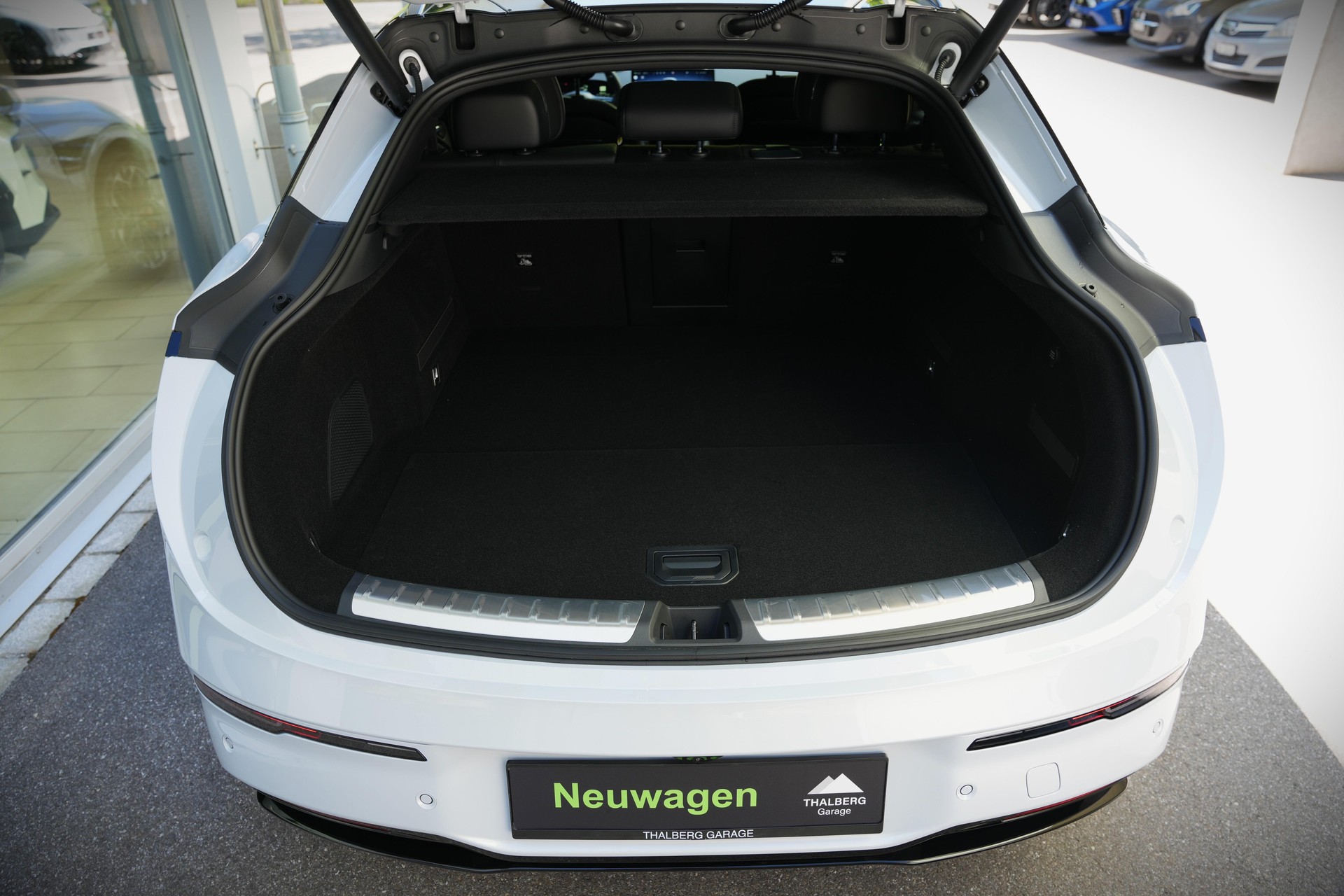 ZEEKR 7GT Privilege AWD-image-8