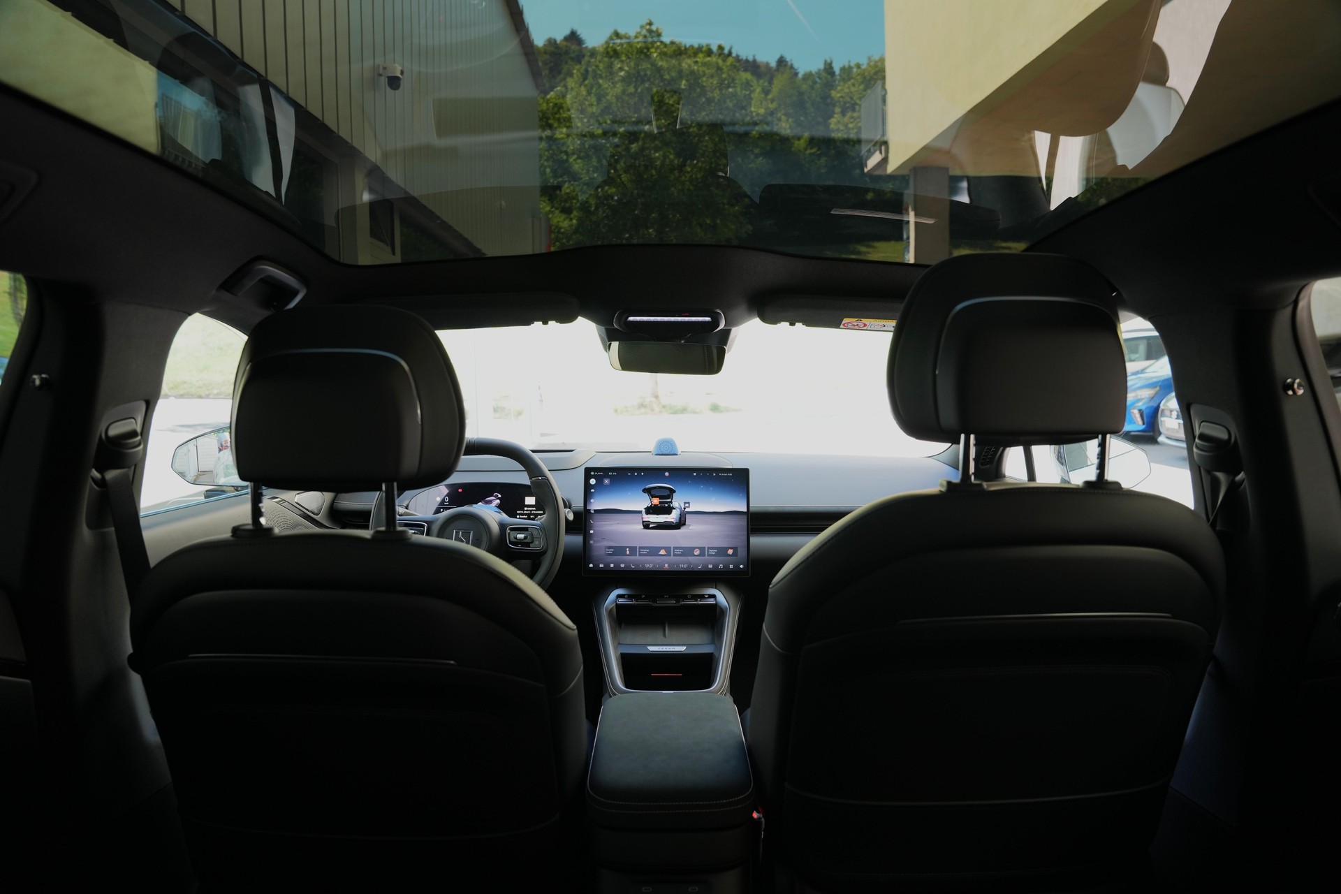 ZEEKR 7GT Privilege AWD-image-13