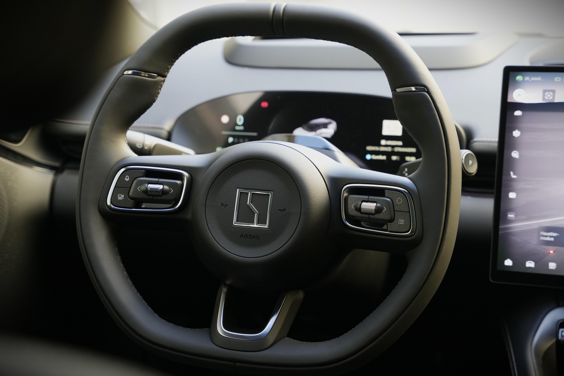 ZEEKR 7GT Privilege AWD-image-10