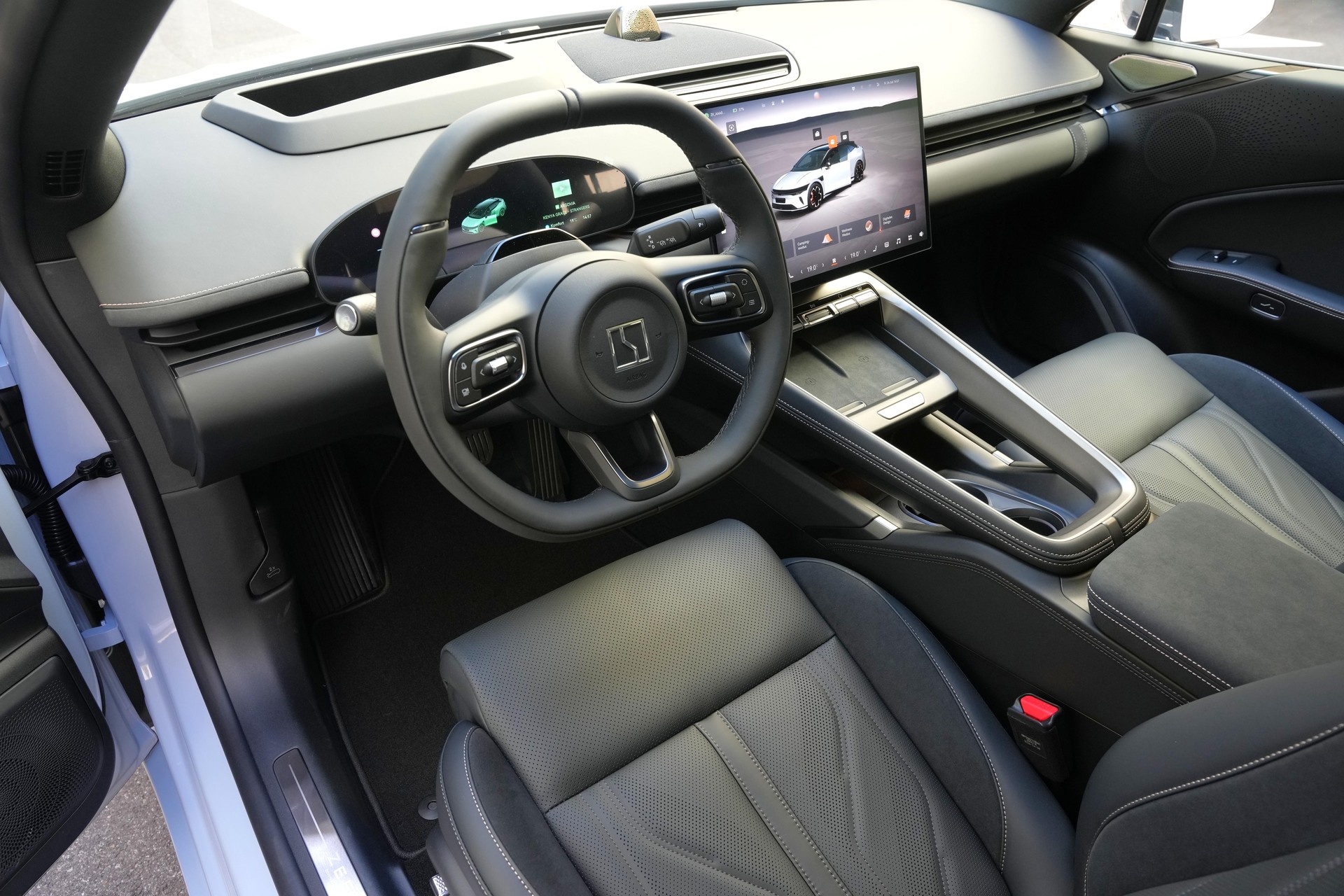ZEEKR 7GT Privilege AWD-image-5