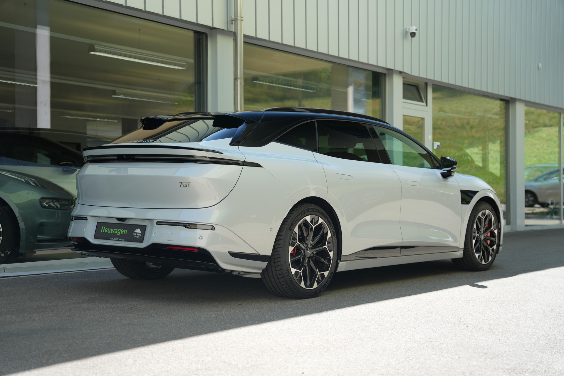 ZEEKR 7GT Privilege AWD-image-3