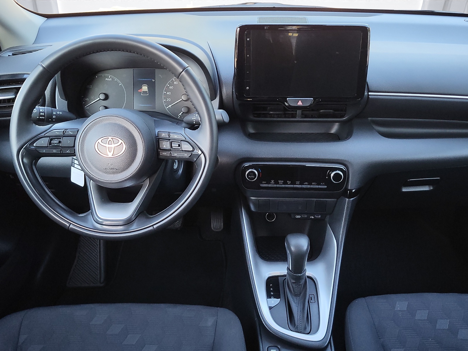 TOYOTA Yaris 1.5 VVT-i HSD Comfort-image-13