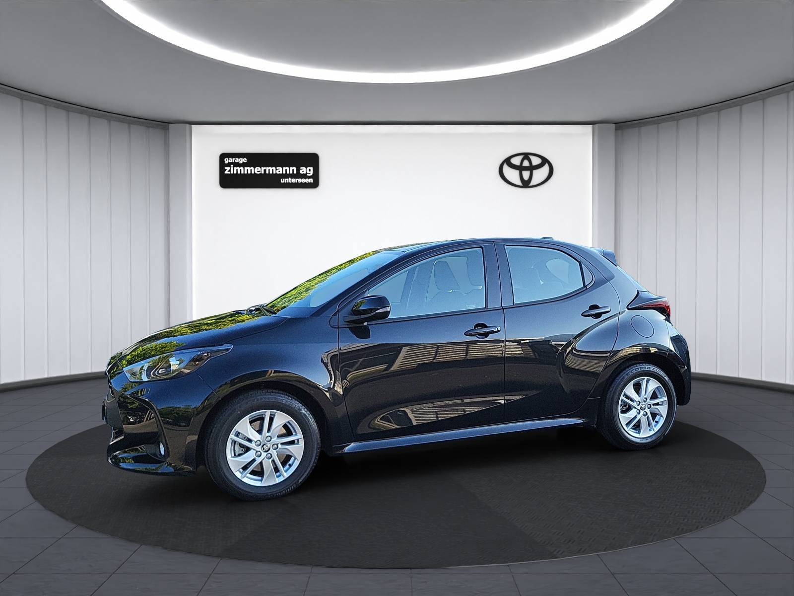 TOYOTA Yaris 1.5 VVT-i HSD Comfort-image-11