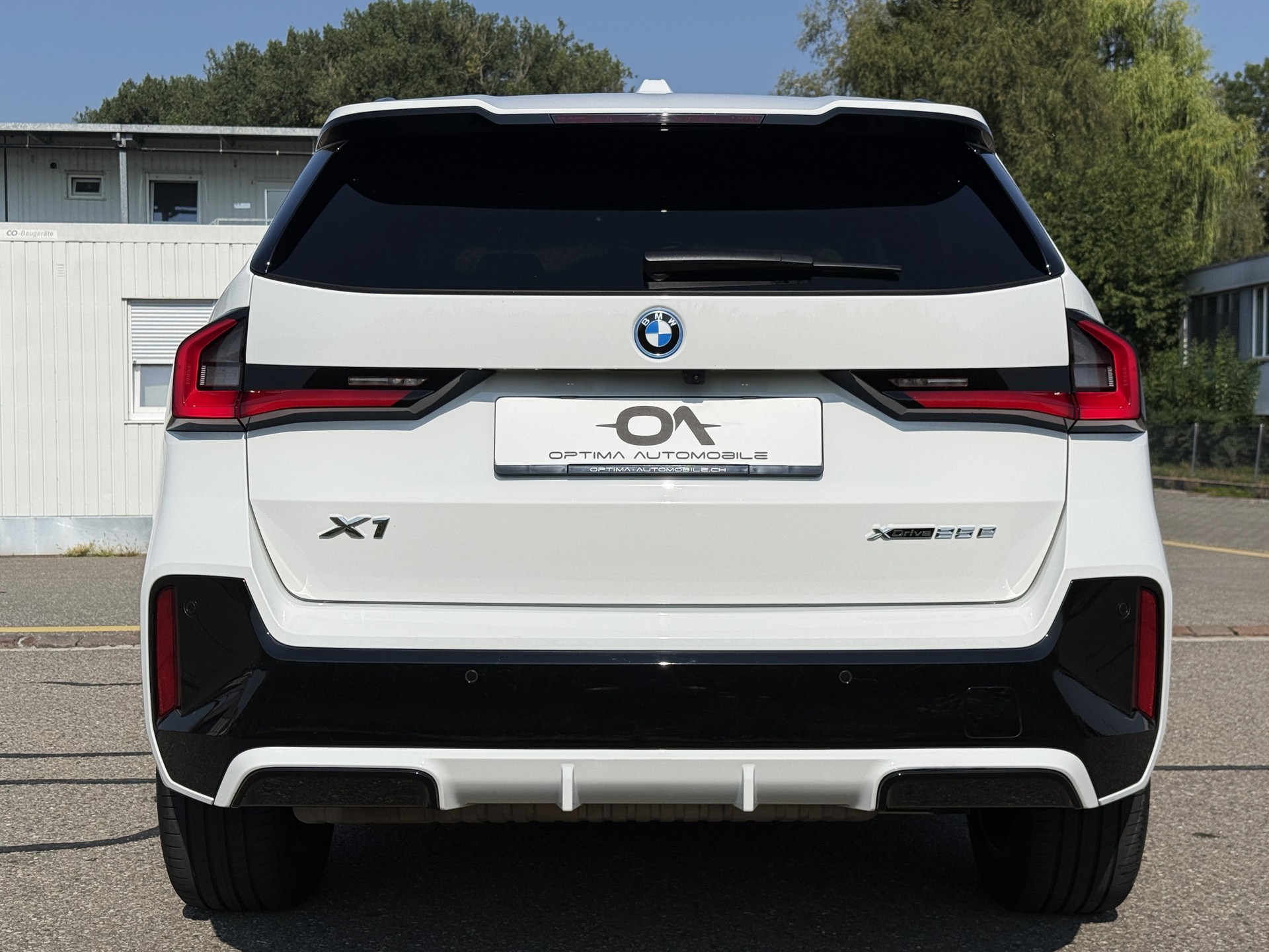 BMW X1 xDrive 25e M-SPORT - *1. HAND CH-FZ.* - *TOP-AUSSTATTUNG* - *GRATIS-SERVICE & WERKSGARANTIE* - *8-FACH ALU*-image-5