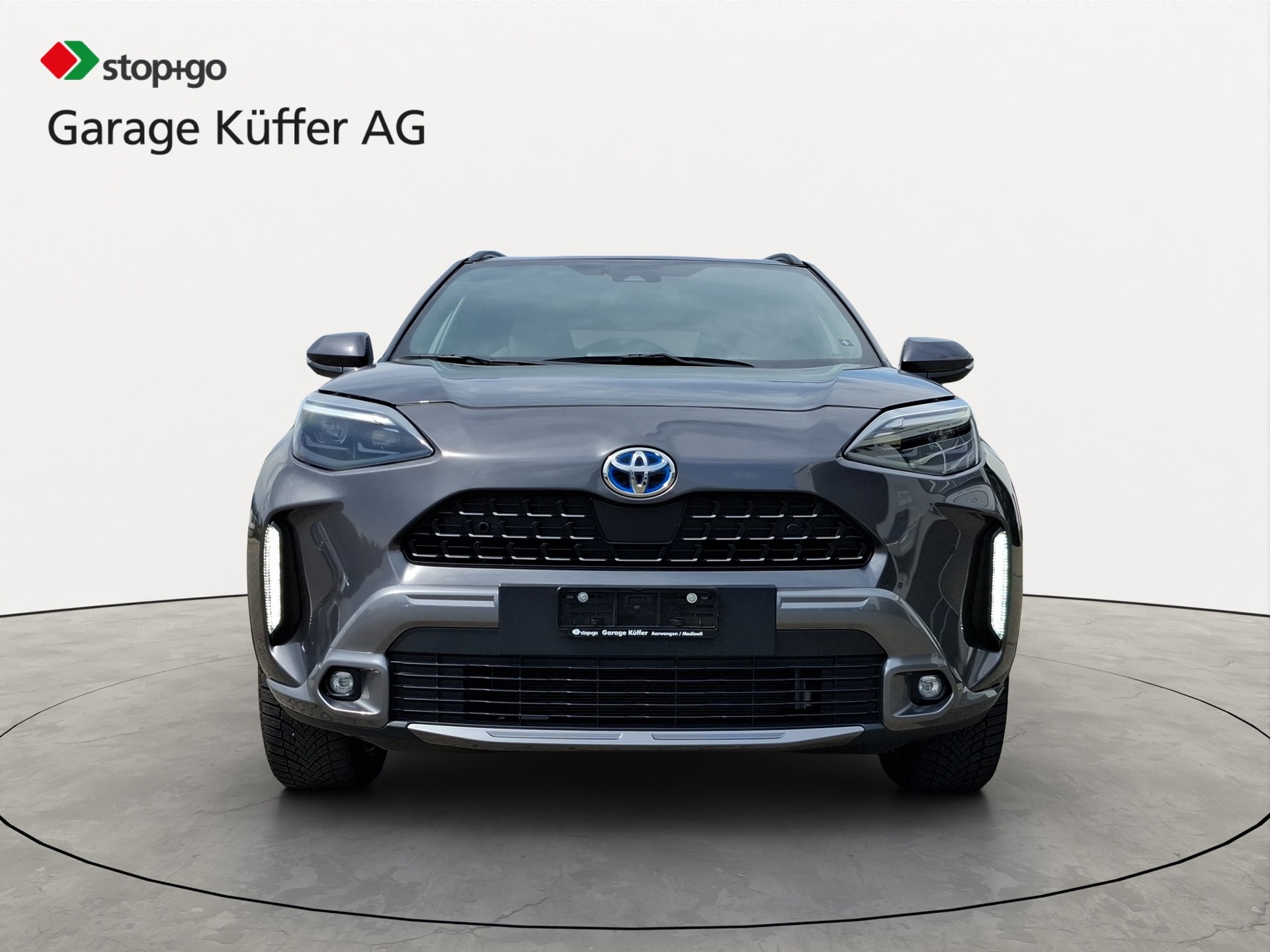 TOYOTA Yaris Cross 1.5 Adventure e-CVT AWDi-image-1
