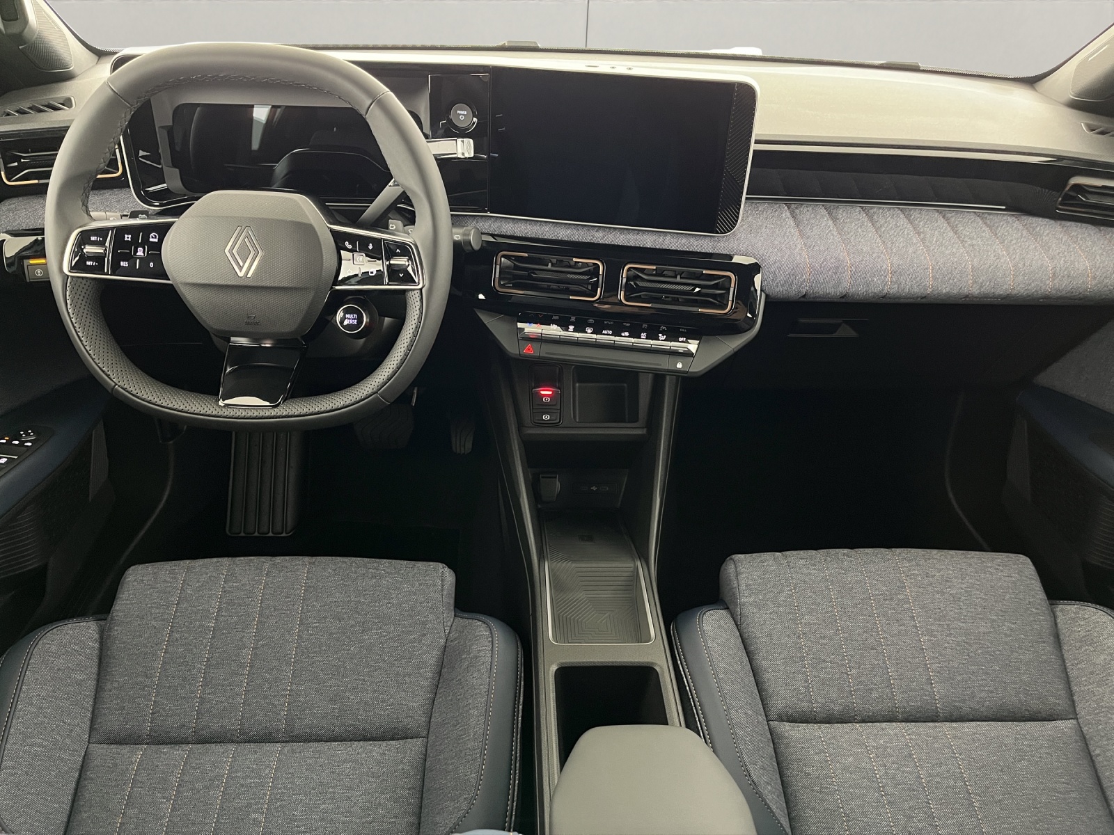 RENAULT R4 E-Tech Comfort Range plein sud techno-image-8