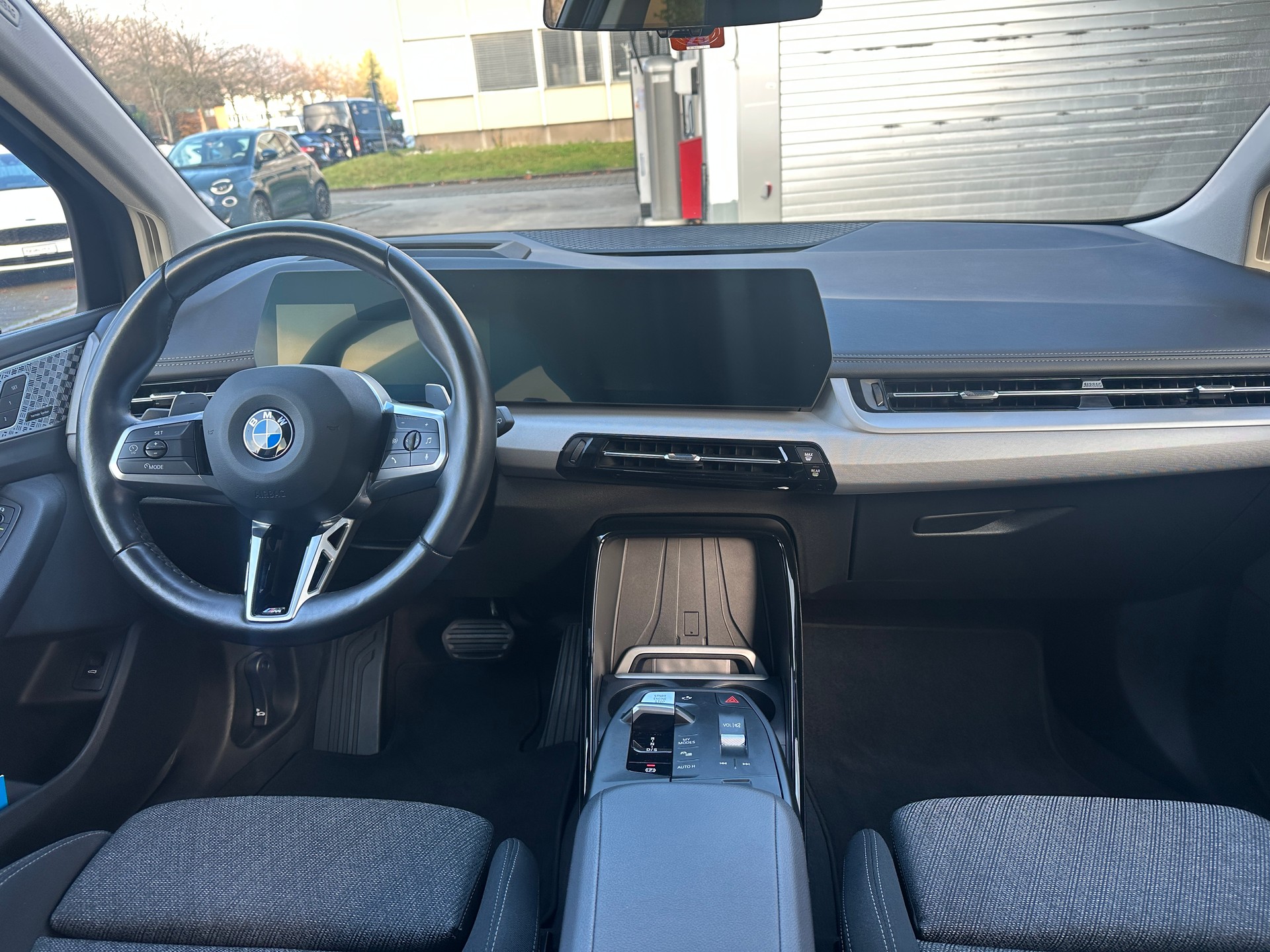 BMW 218d Active Tourer DKG-image-8
