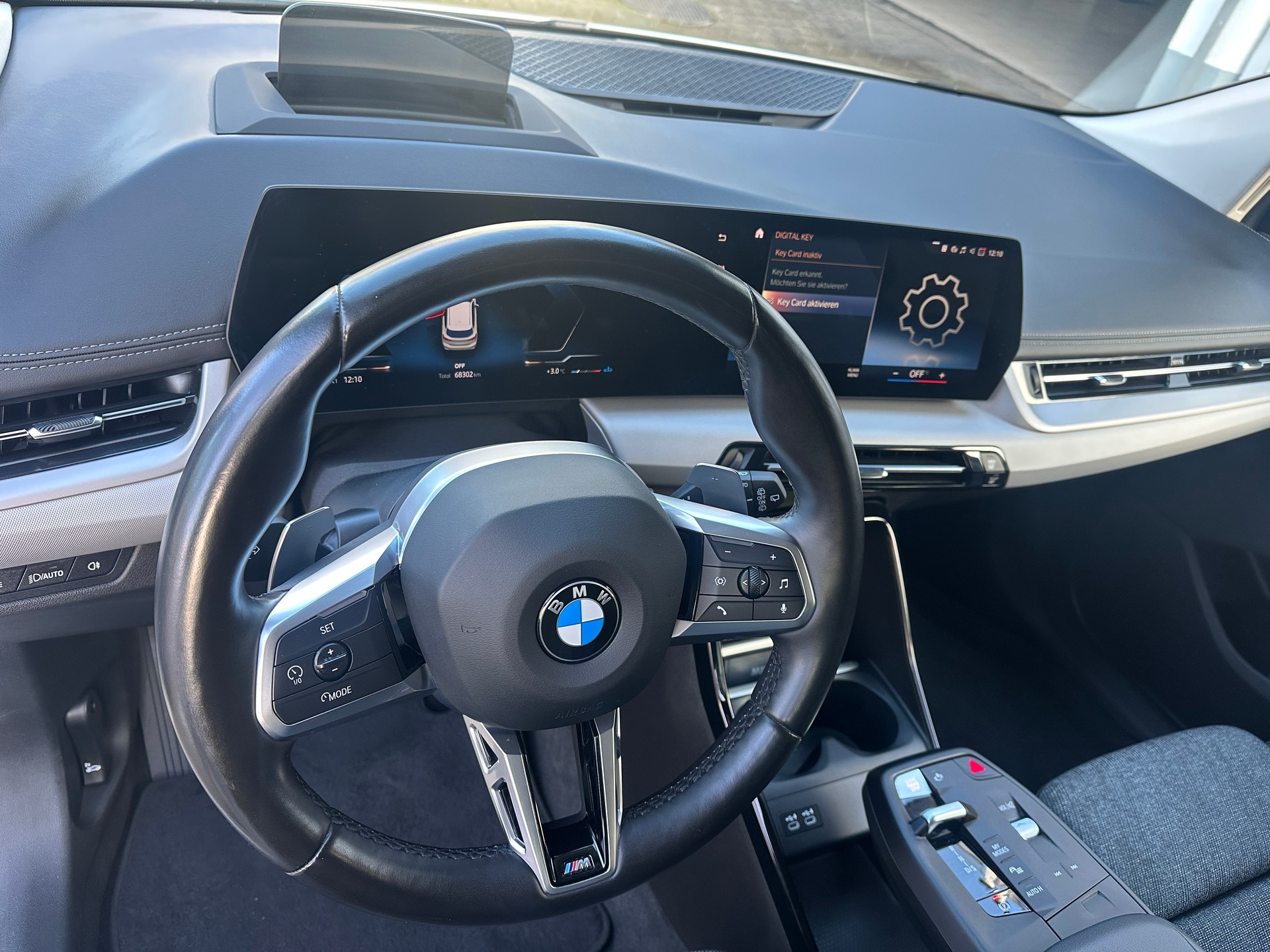 BMW 218d Active Tourer DKG-image-9