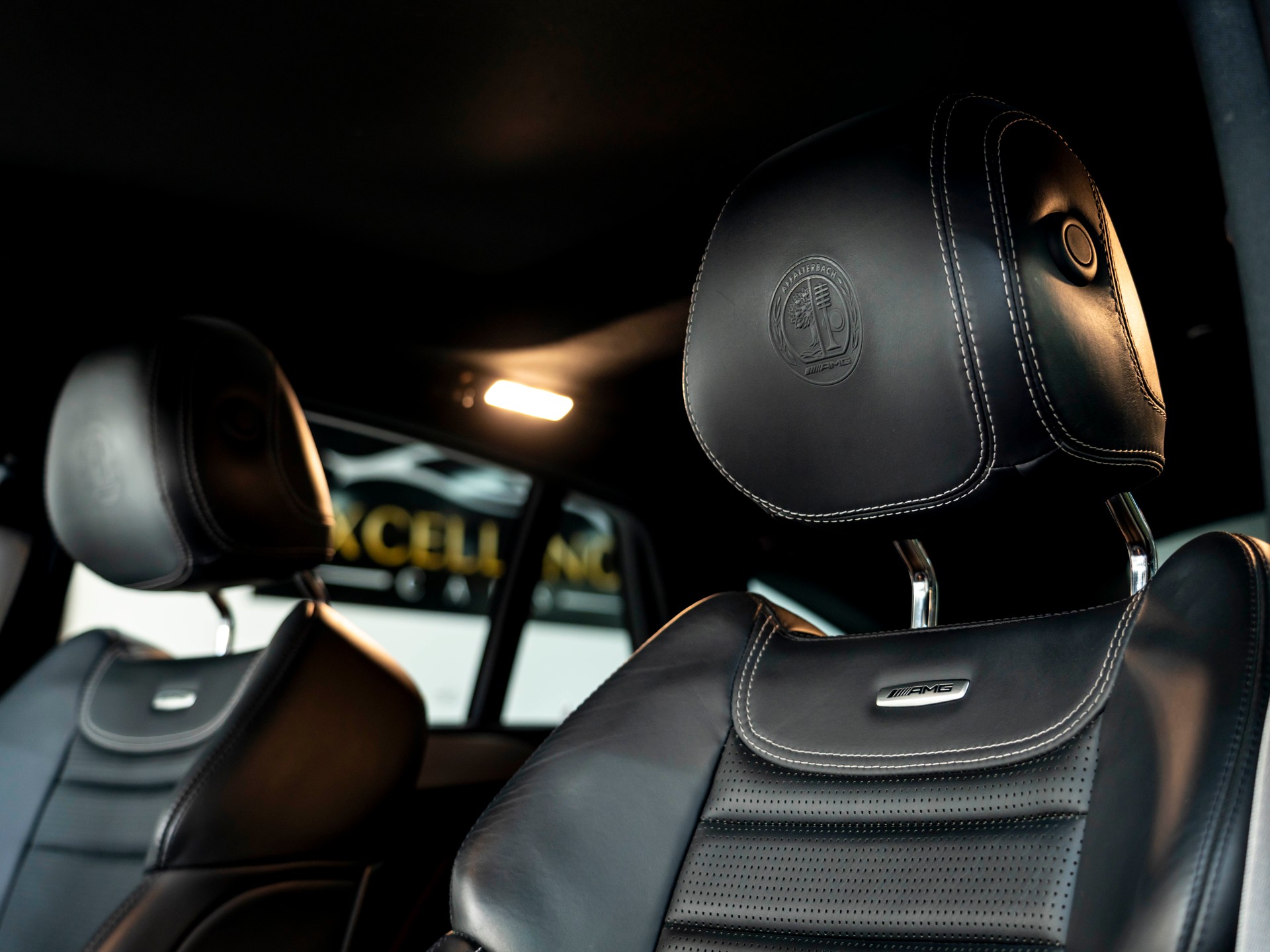 MERCEDES-BENZ GLE Coupé 63 S AMG 4Matic Speedshift-image-17