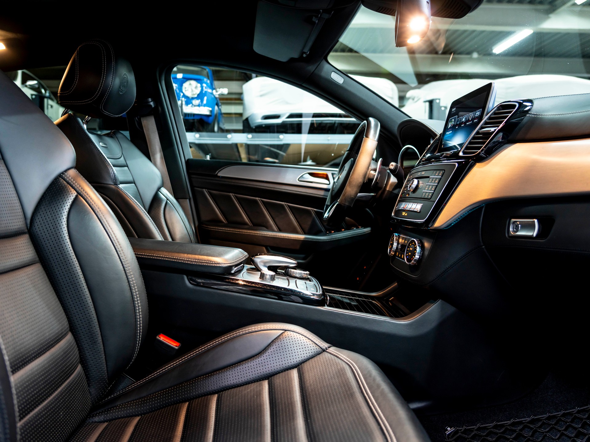MERCEDES-BENZ GLE Coupé 63 S AMG 4Matic Speedshift-image-25