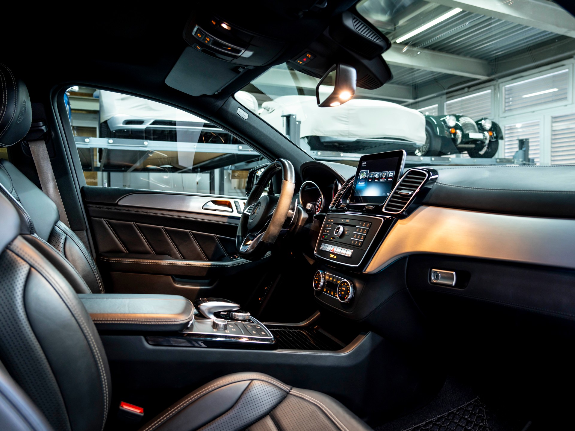 MERCEDES-BENZ GLE Coupé 63 S AMG 4Matic Speedshift-image-24