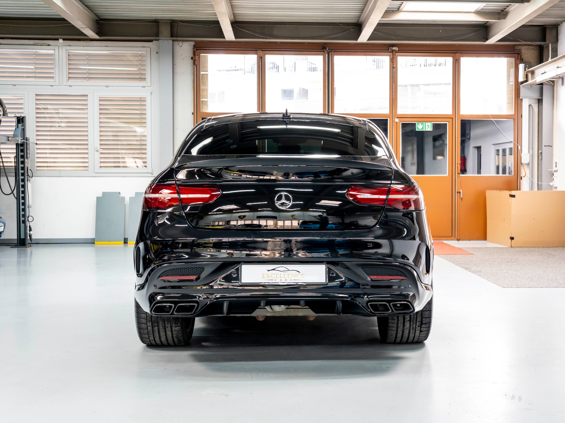 MERCEDES-BENZ GLE Coupé 63 S AMG 4Matic Speedshift-image-6