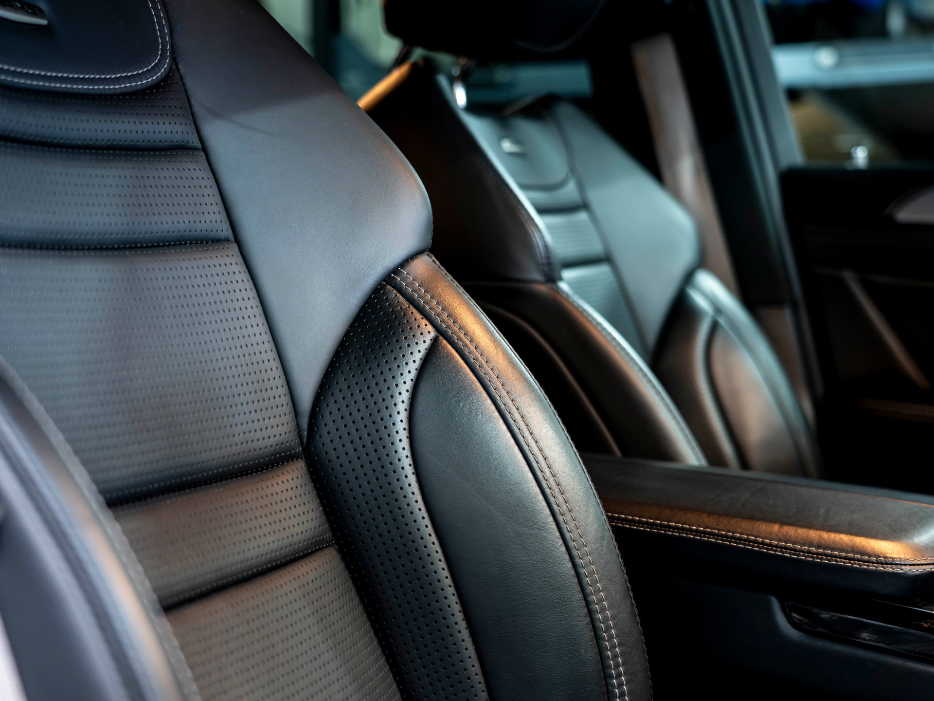 MERCEDES-BENZ GLE Coupé 63 S AMG 4Matic Speedshift-image-26