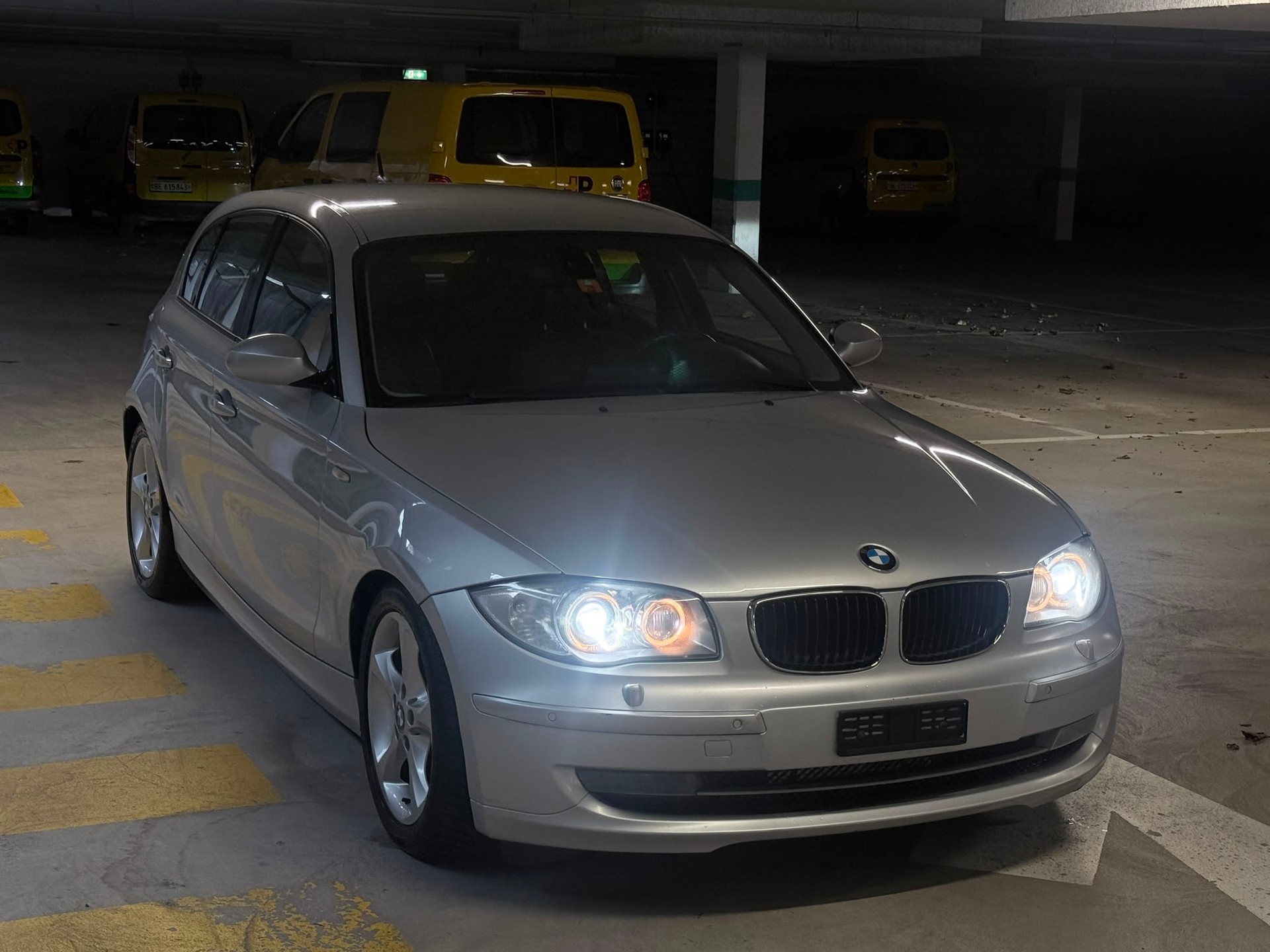 BMW 123d-image-9