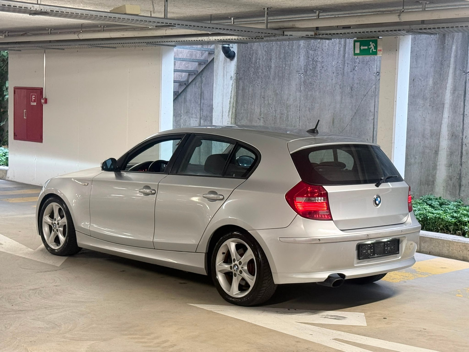 BMW 123d-image-2