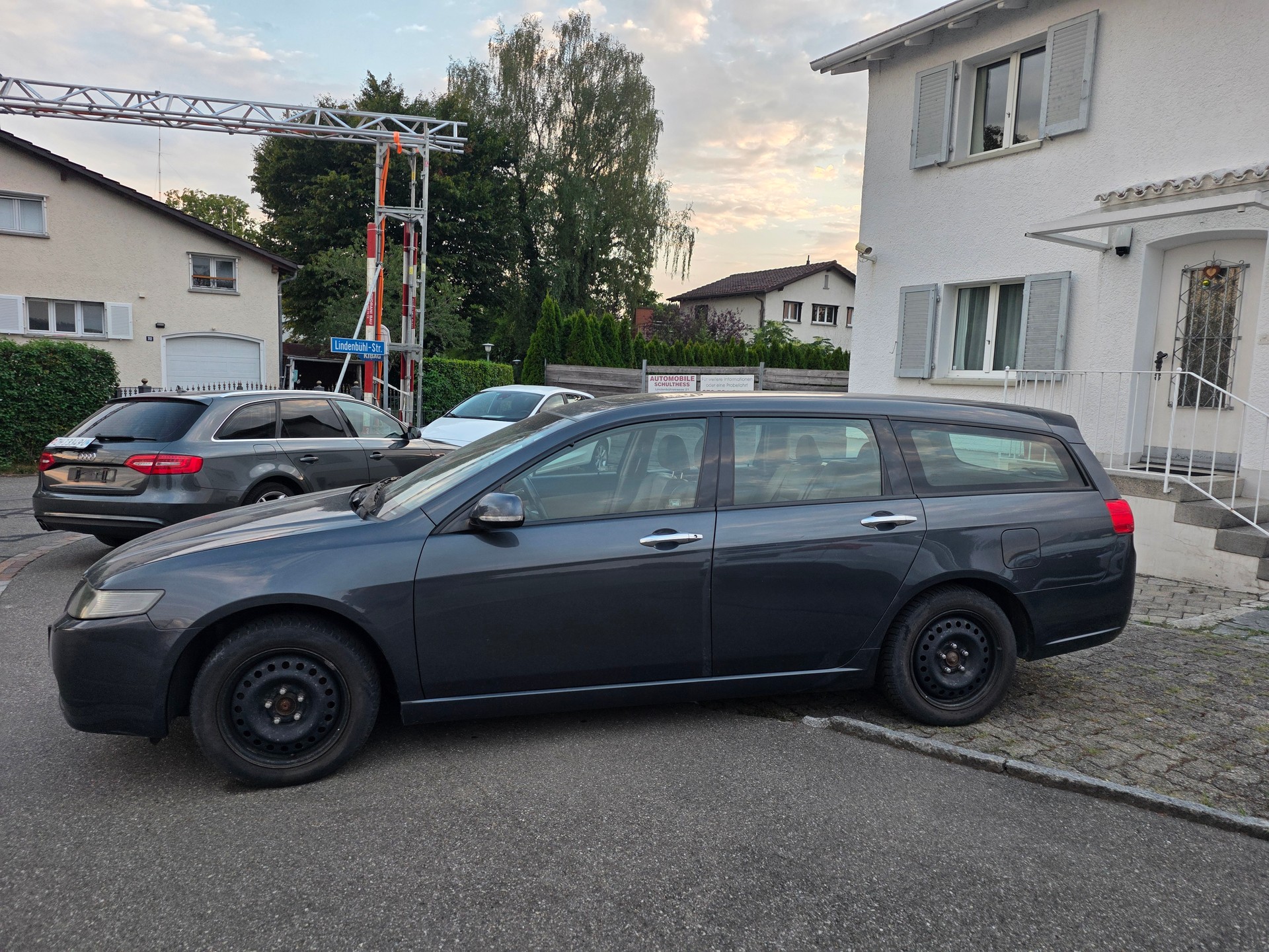 HONDA Accord Tourer 2.4i Executive Automatic-image-5