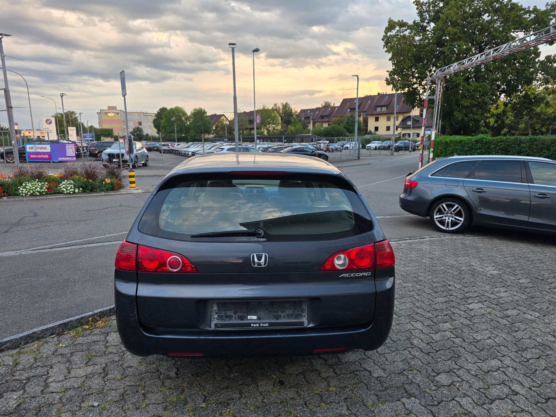 HONDA Accord Tourer 2.4i Executive Automatic-image-7