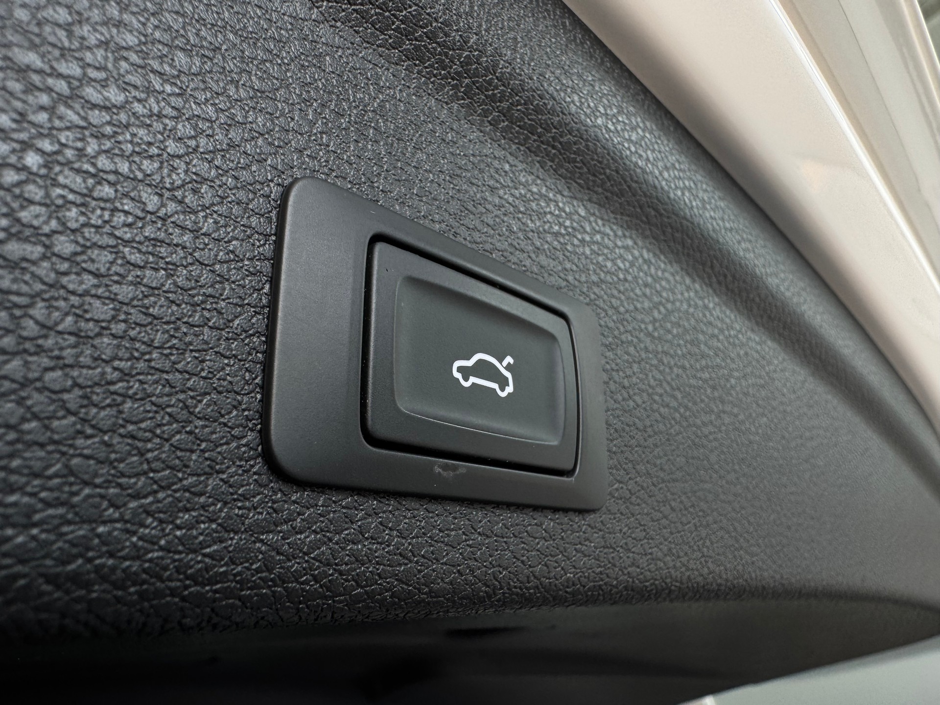 AUDI Q3 Sportback 35 TFSI S-tronic-image-13