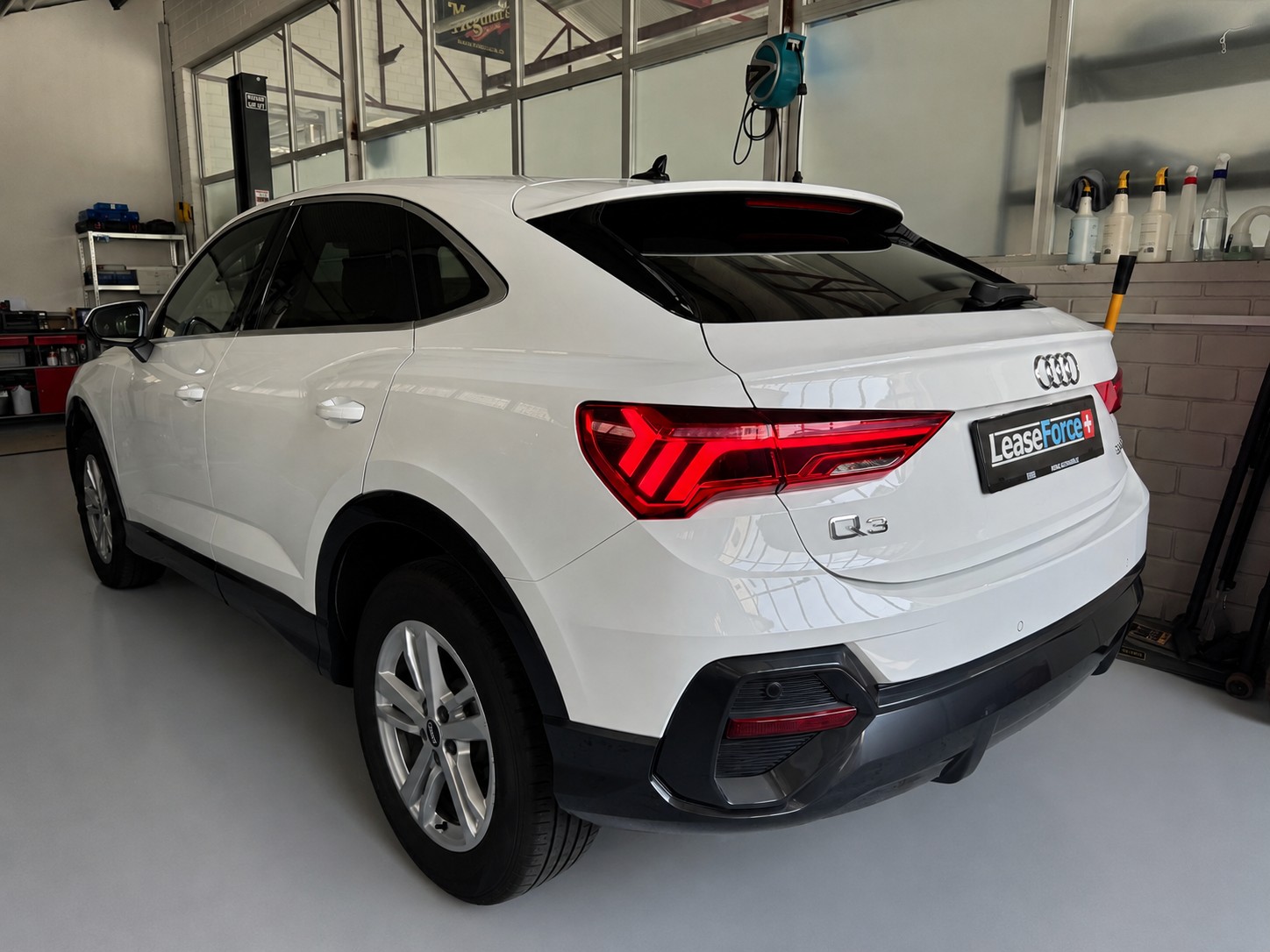 AUDI Q3 Sportback 35 TFSI S-tronic-image-2