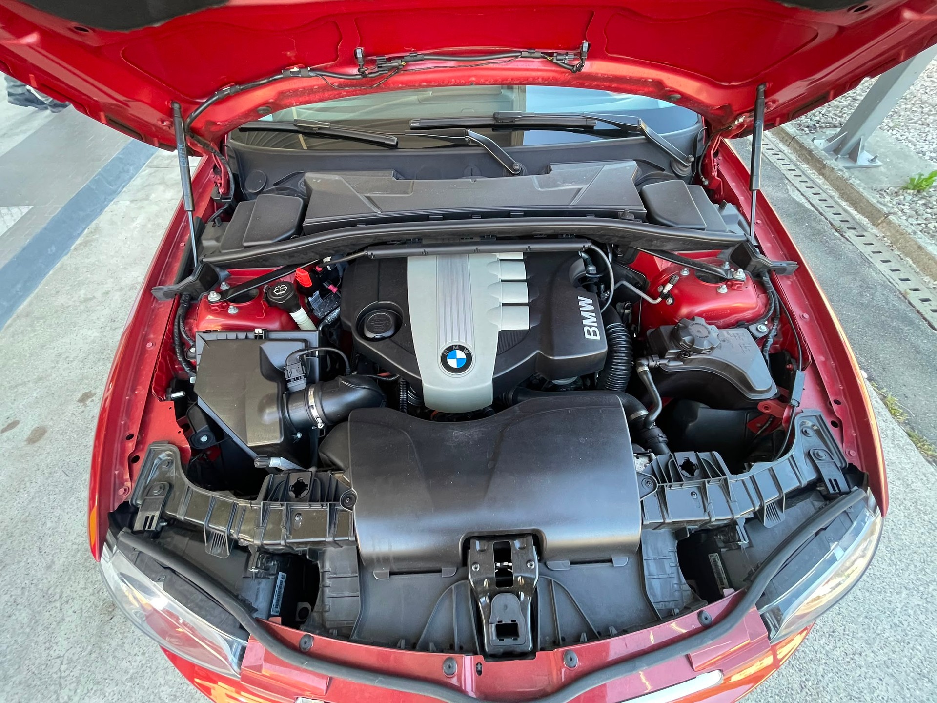 BMW 120d Coupé-image-8