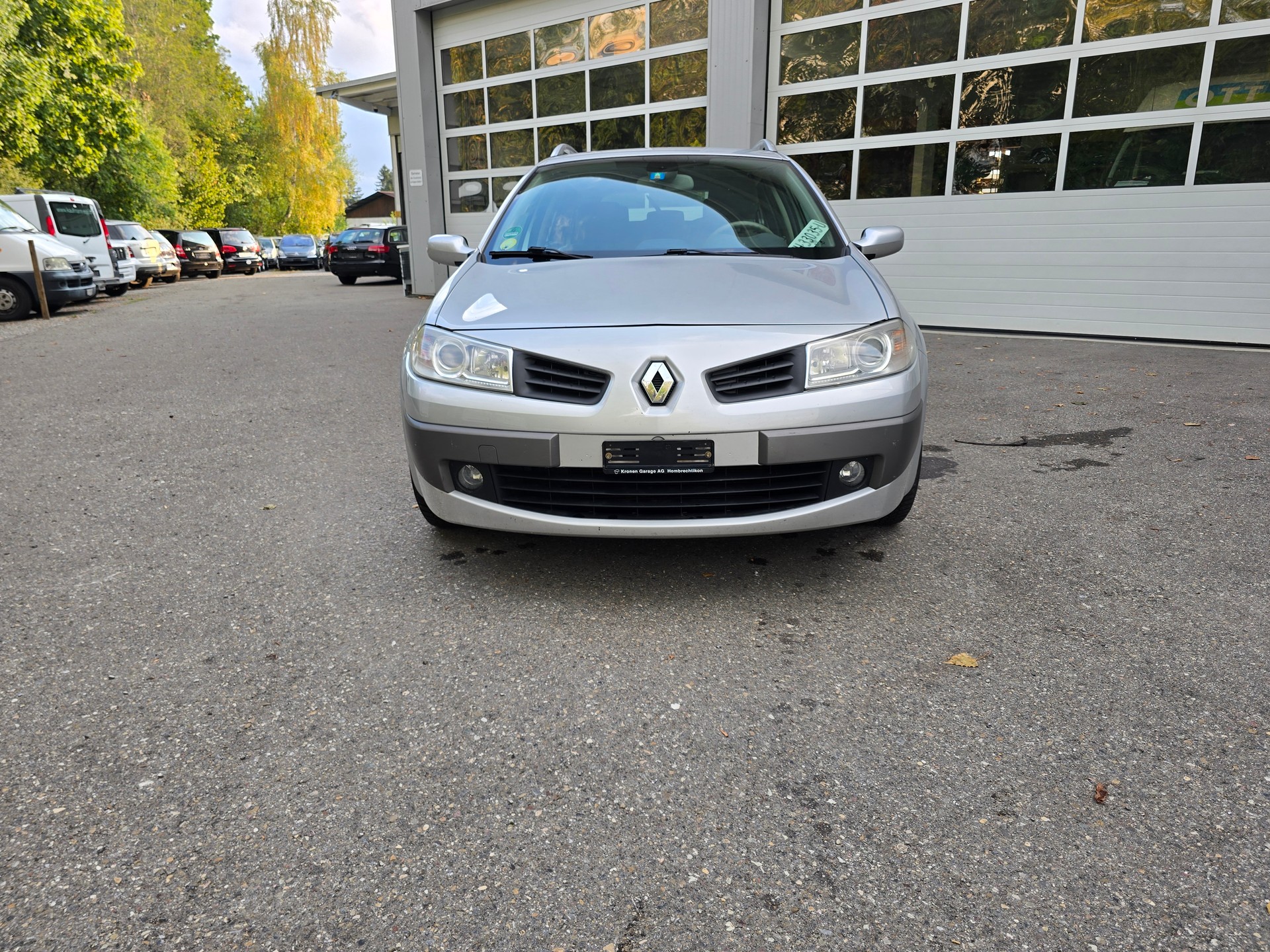 RENAULT Mégane Break 2.0 16V Privilège-image-1