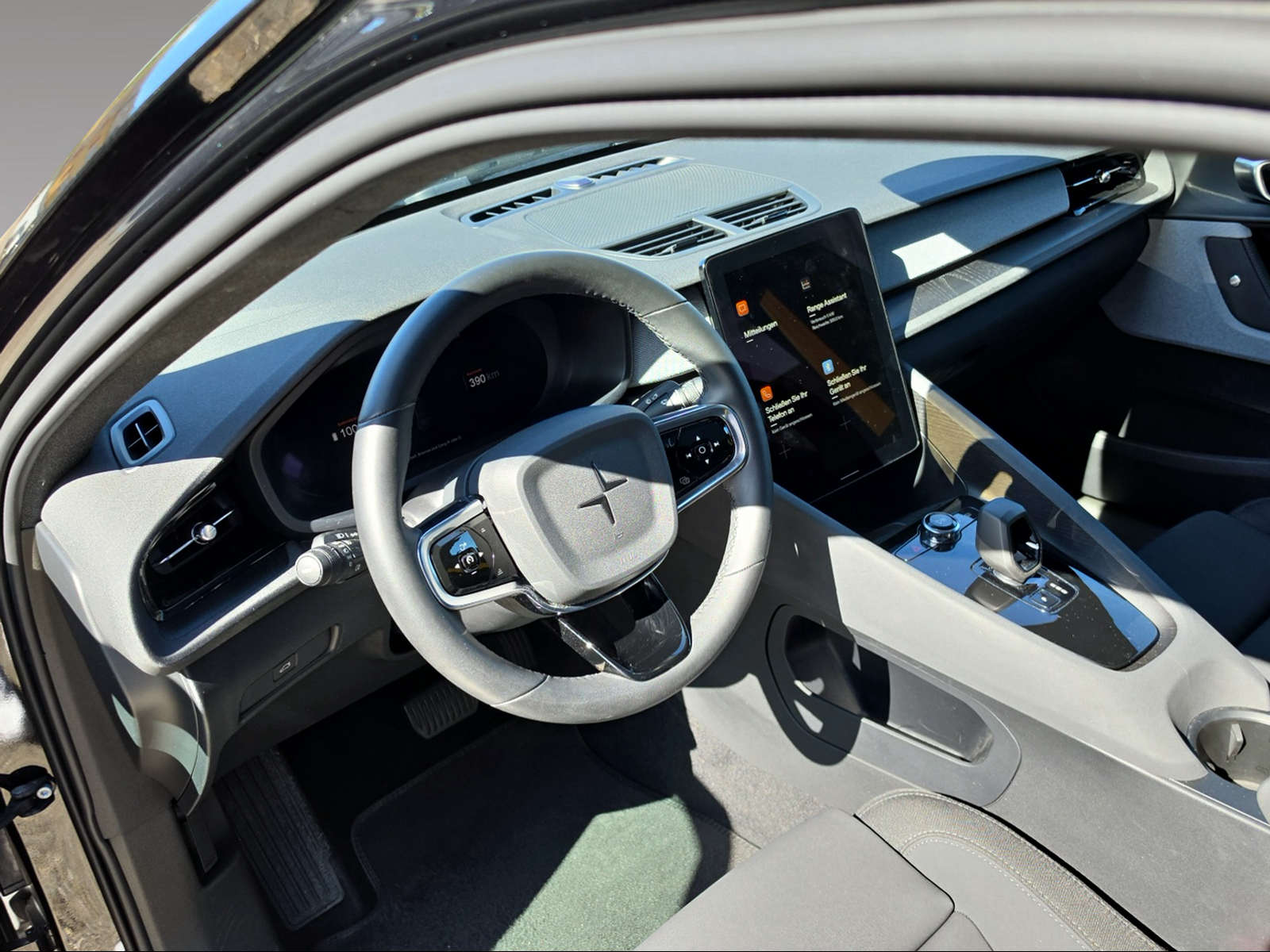 POLESTAR 2 Long Range Dual Motor Performance-image-8