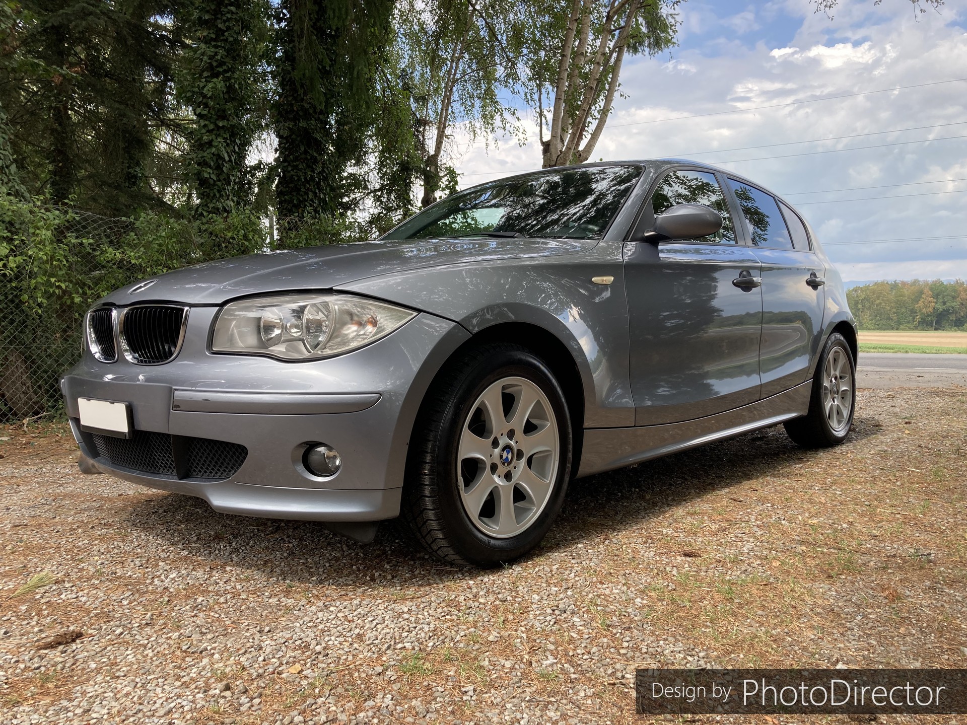 BMW 118i-image-1