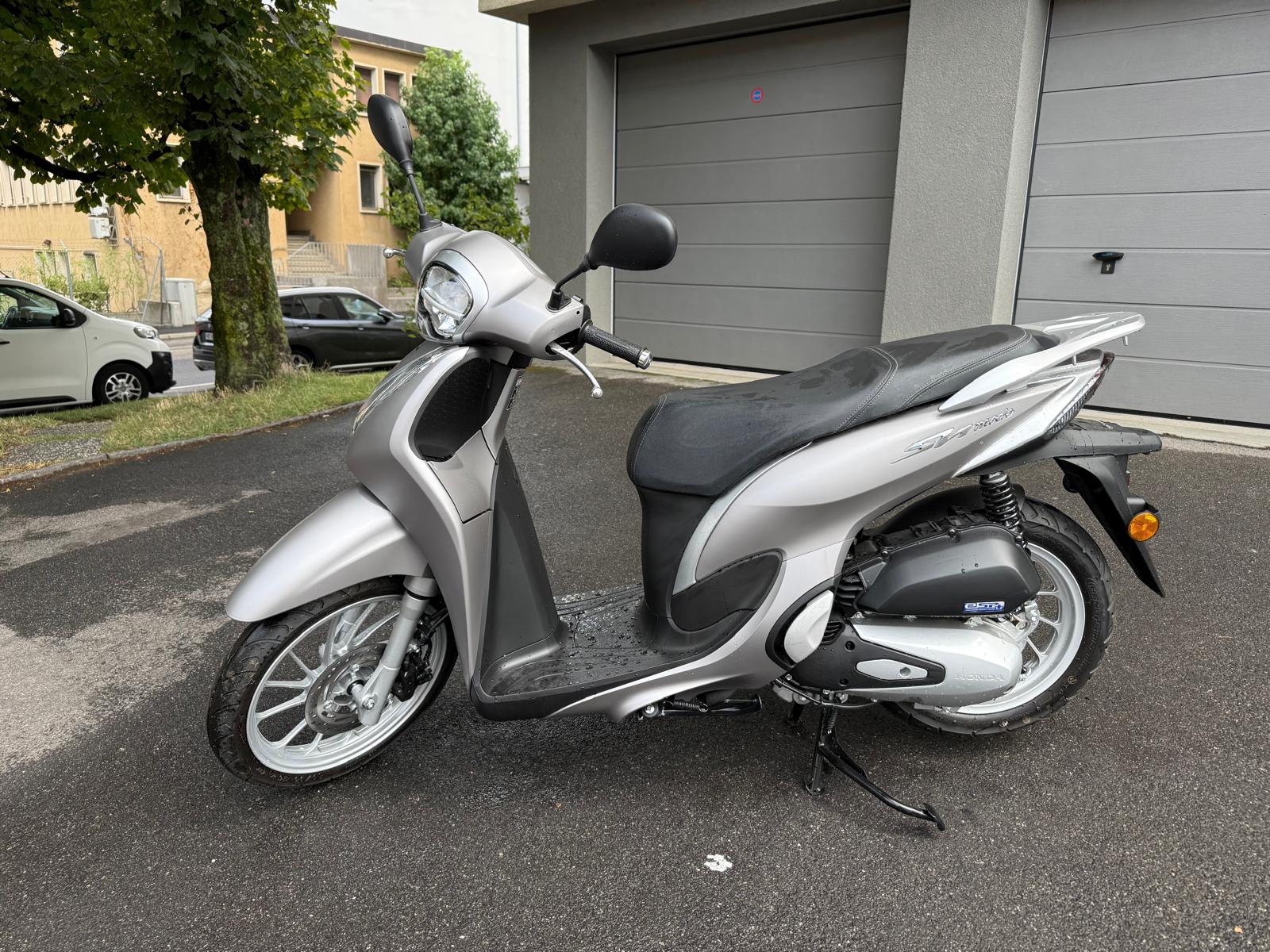 HONDA SH 125 i Mode-showroom-element-2