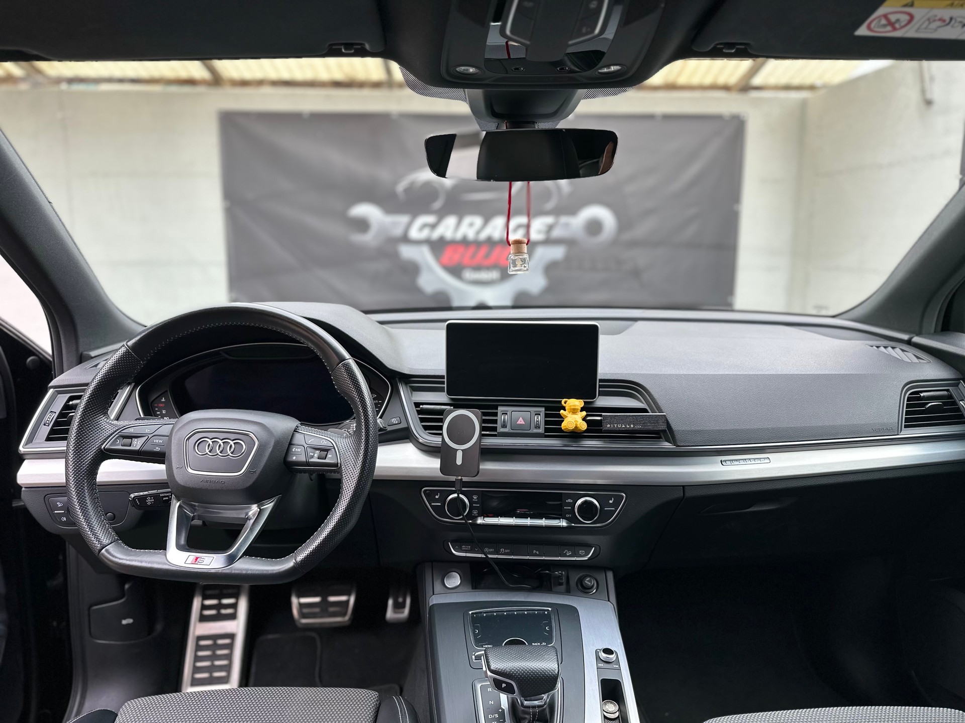 AUDI Q5 40 TDI sport quattro S-tronic-image-15