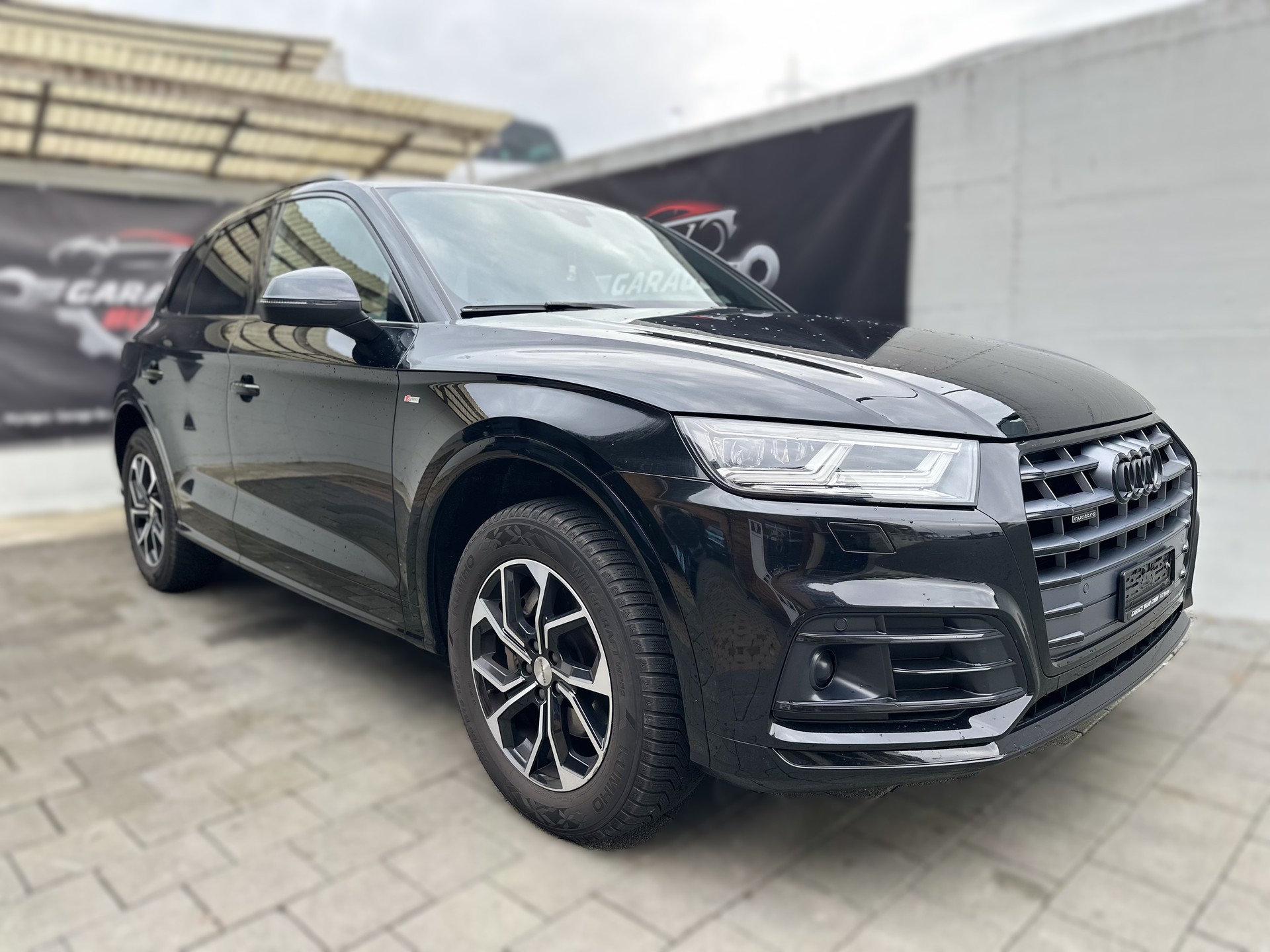 AUDI Q5 40 TDI sport quattro S-tronic-image-0