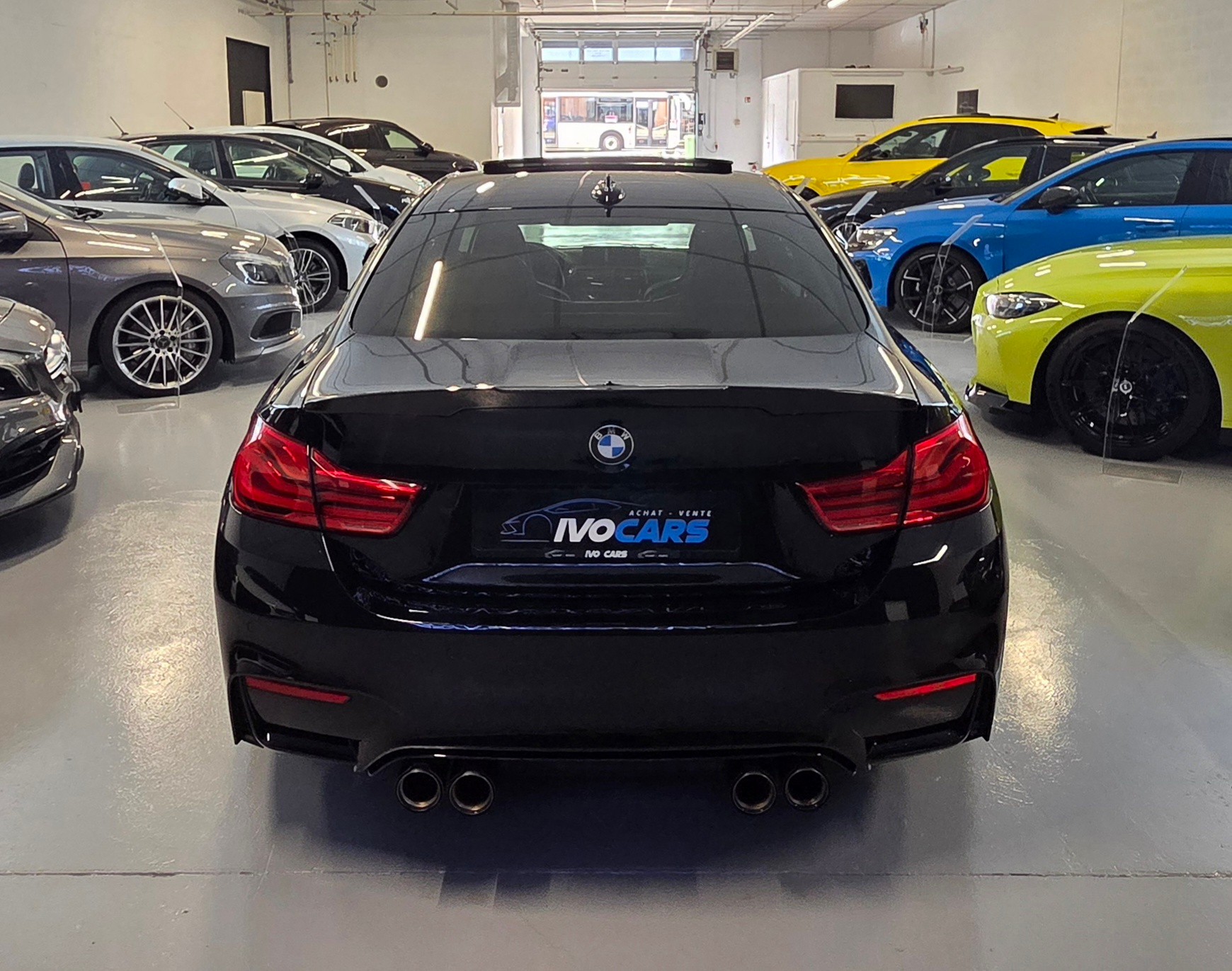 BMW M4 Coupé Competition DKG-image-3