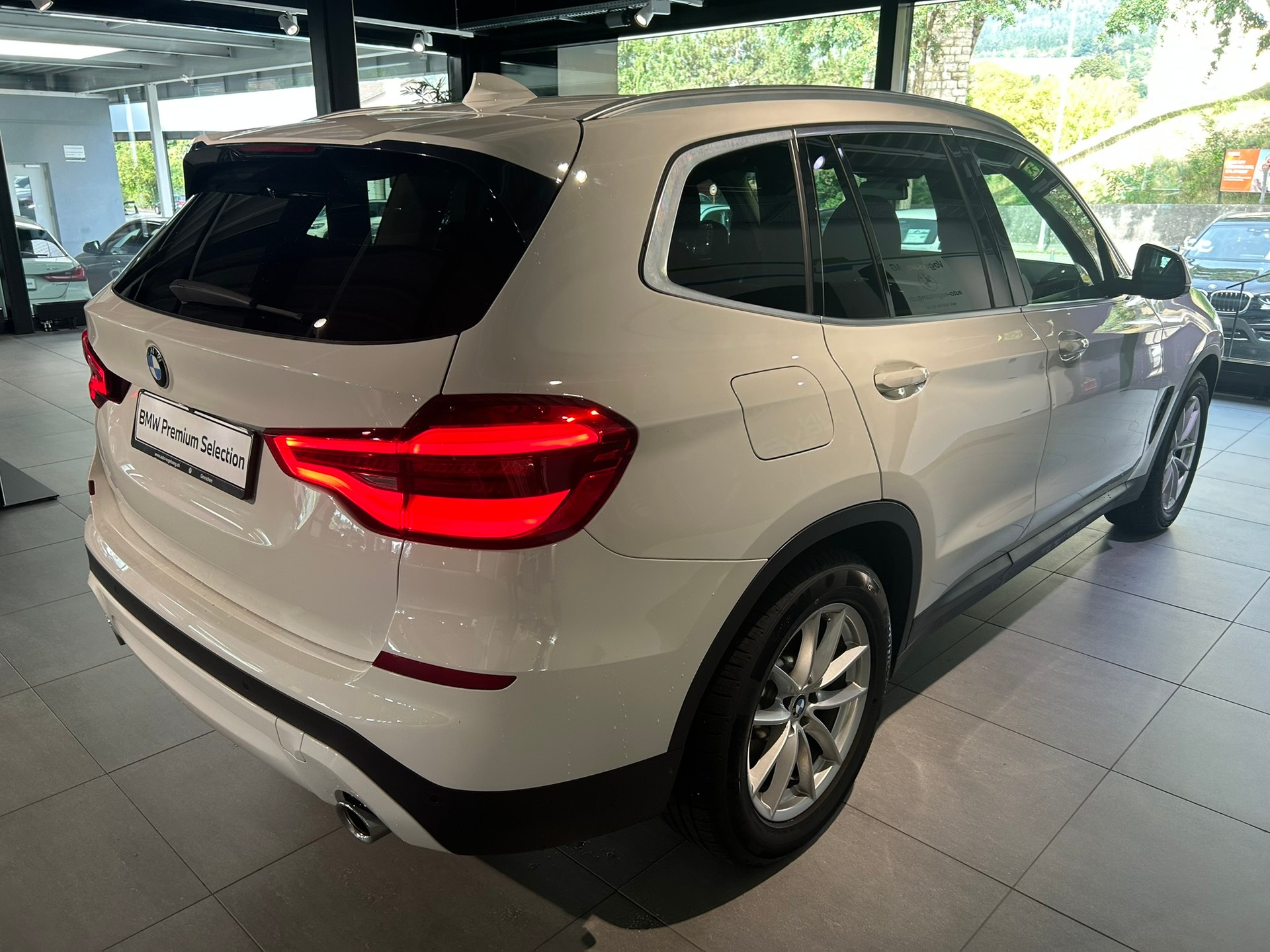 BMW X3 xDrive 20d Steptronic-image-15